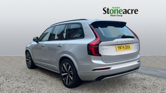 Volvo XC90 2.0 B5 MHEV Plus Auto 4WD Euro 6 (s/s) 5dr YM74DXH Image 2