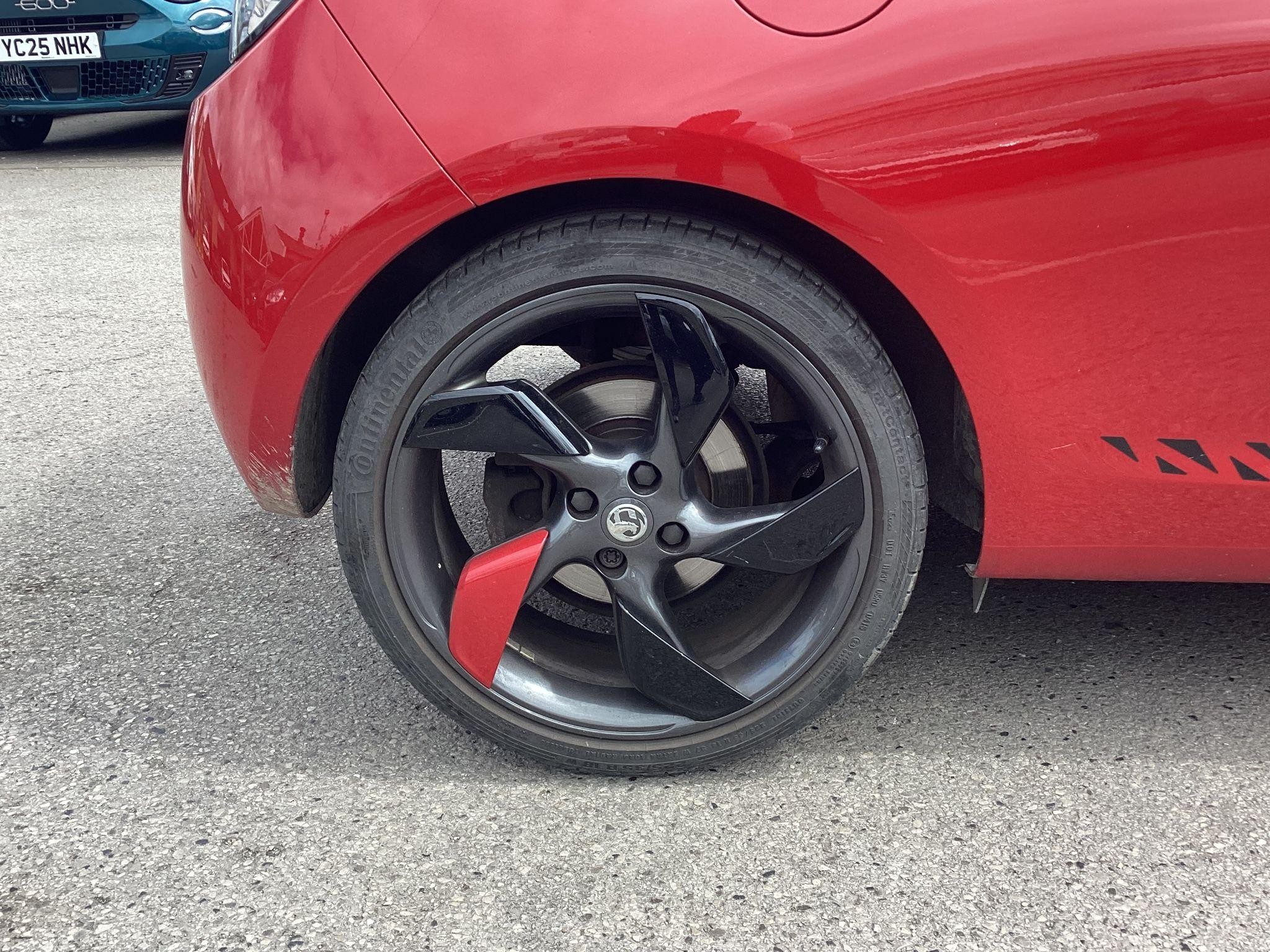 Vauxhall Adam Image 9