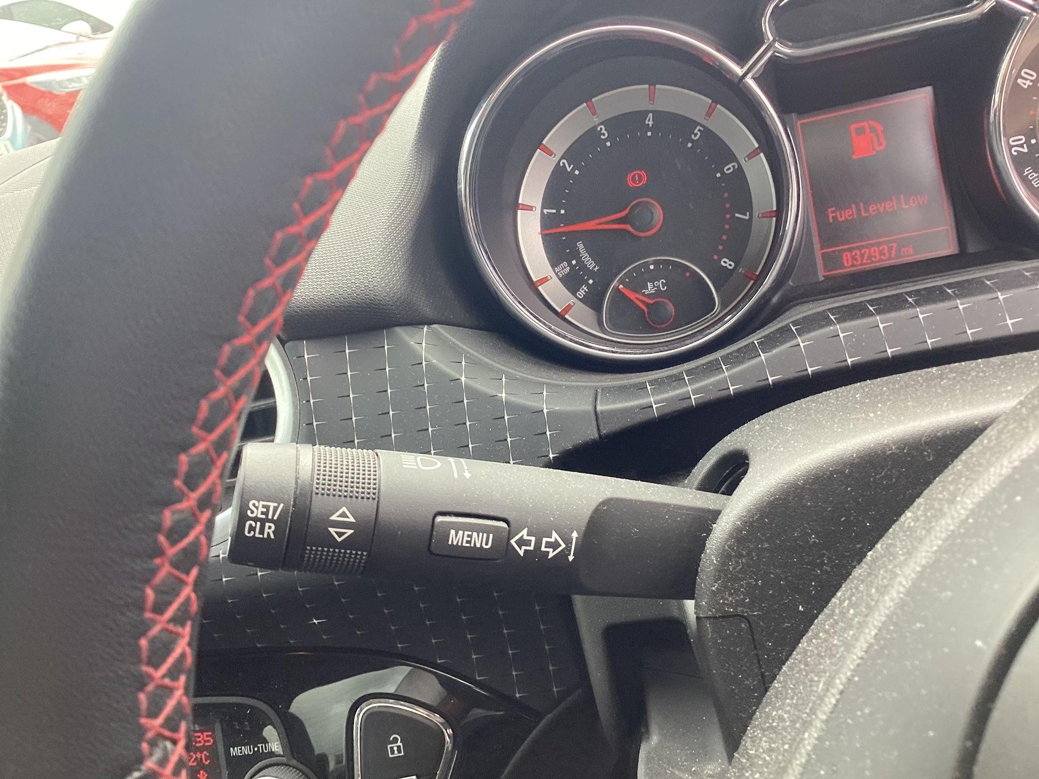 Vauxhall Adam Image 26