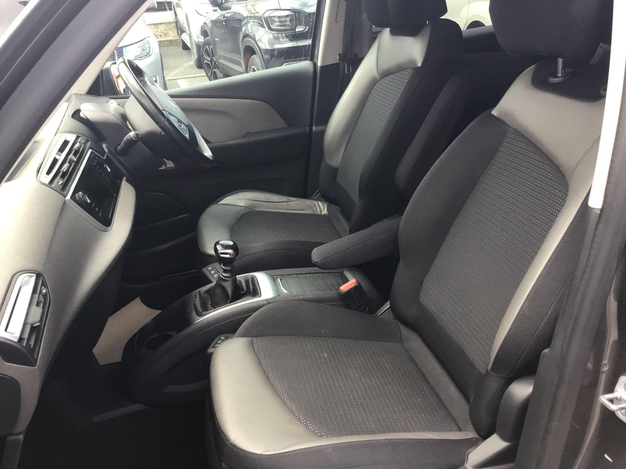 Citroen Grand C4 SpaceTourer Image 12