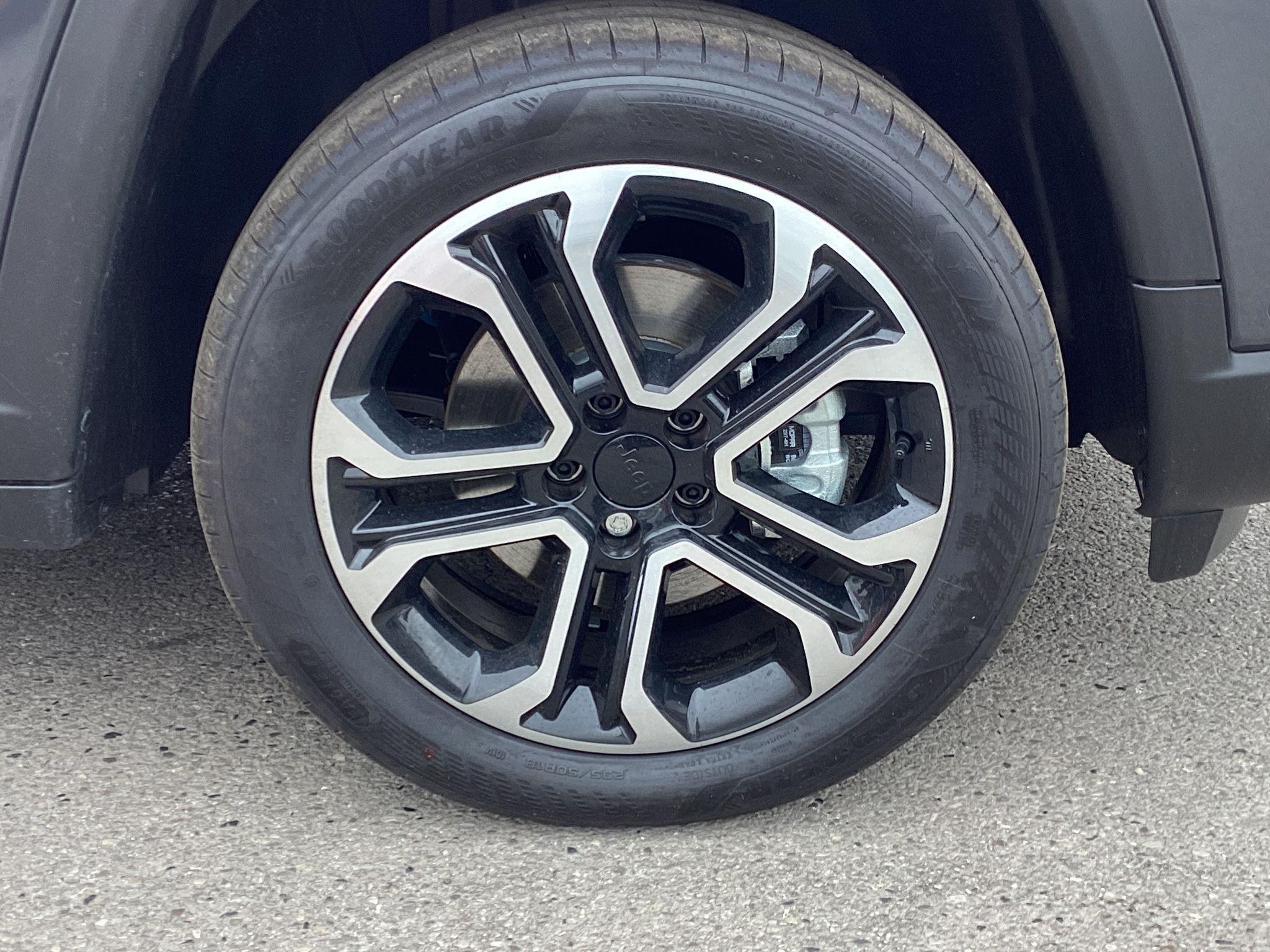 Jeep Compass Image 10