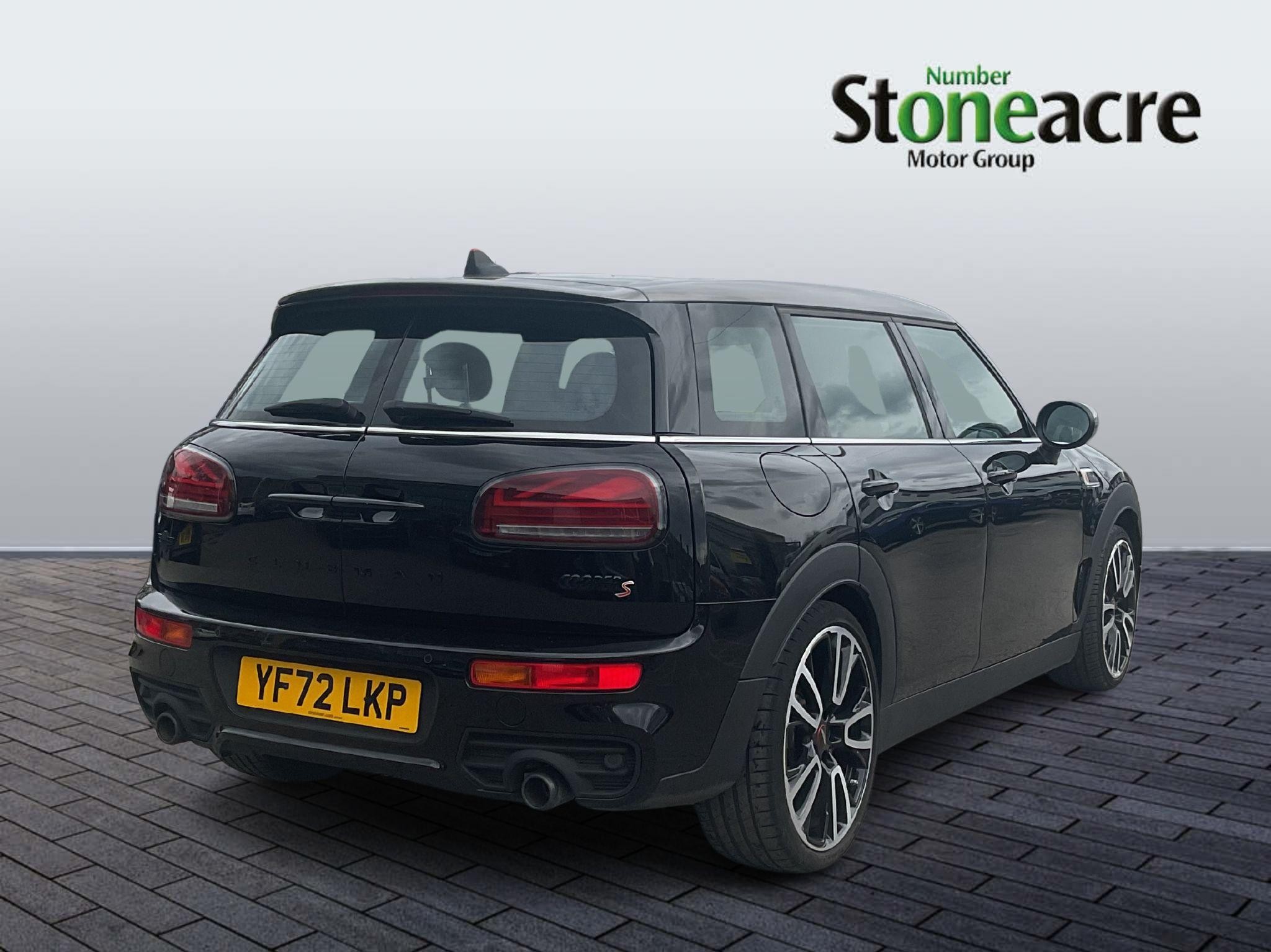 MINI Clubman Image 2