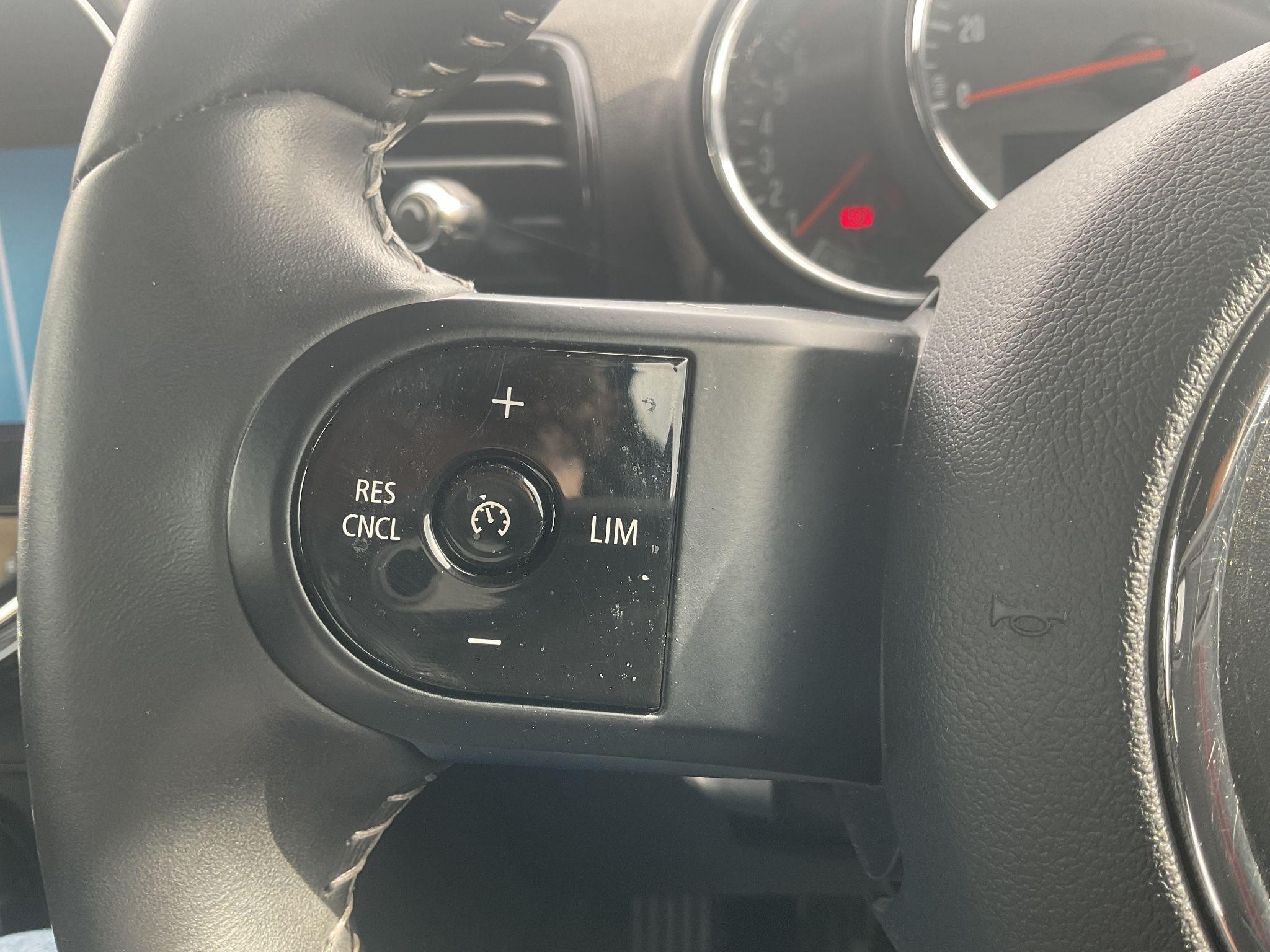 MINI Clubman Image 25