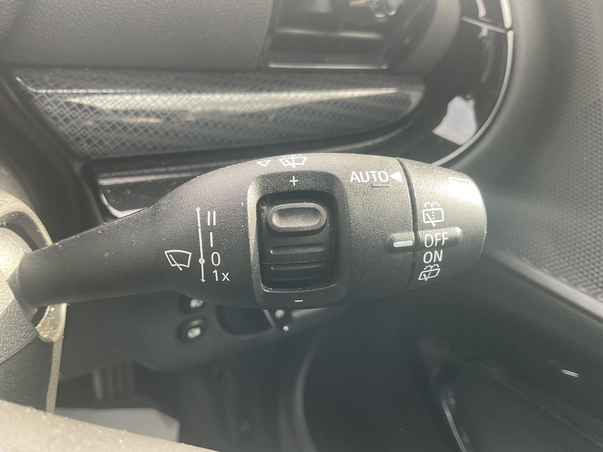 MINI Clubman Image 27