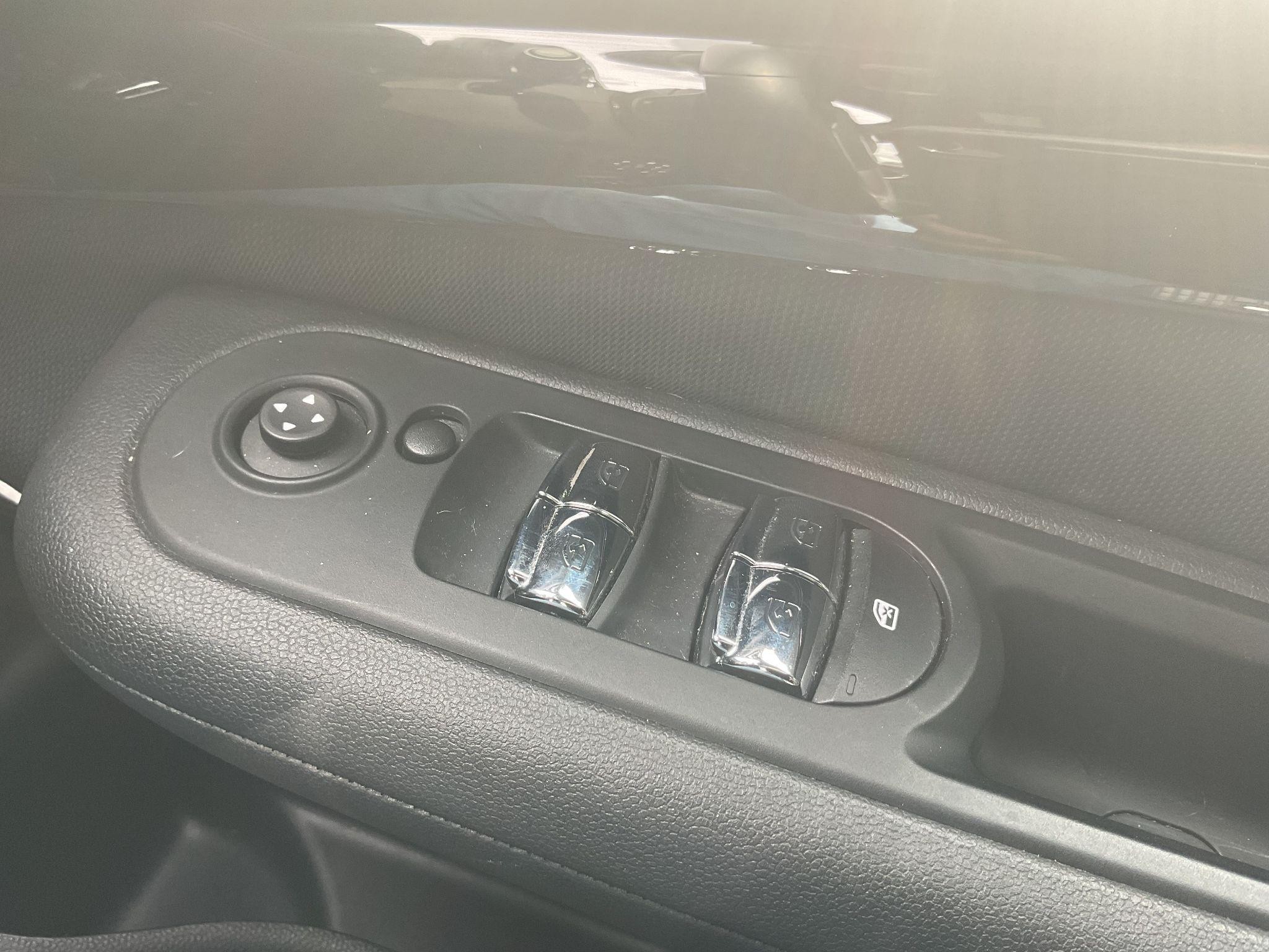 MINI Clubman Image 30