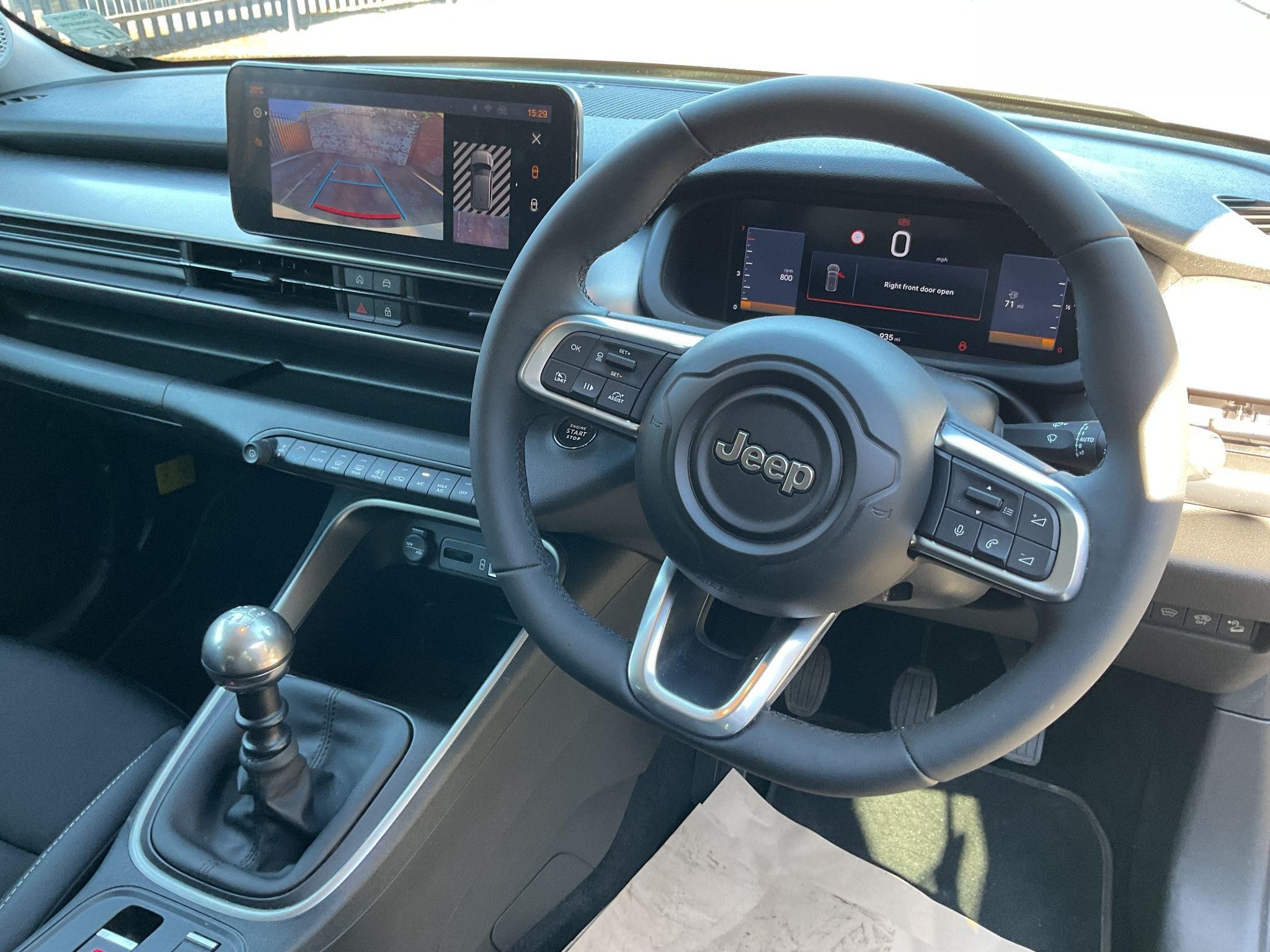 Jeep Avenger Image 24