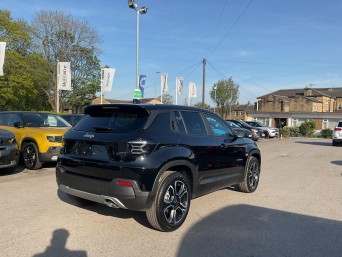 Jeep Avenger 1.2 e-Hybrid MHEV Summit e-DCT Euro 6 (s/s) 5dr null Image 3
