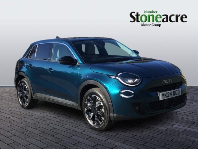 Fiat 600 1.2 MHEV e-DCT Euro 6 (s/s) 5dr YK24RGD Image 1