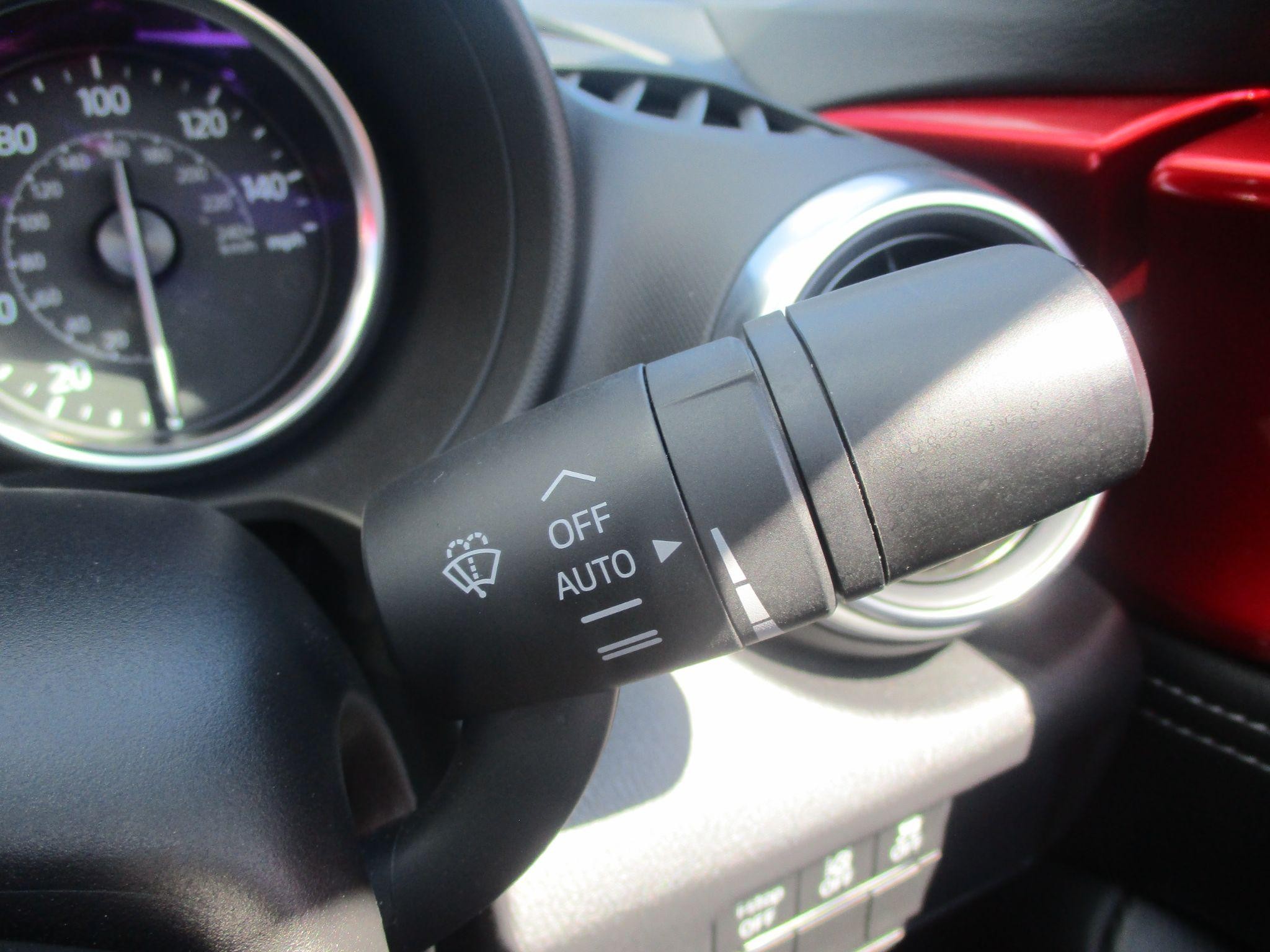 Mazda MX-5 RF Image 18