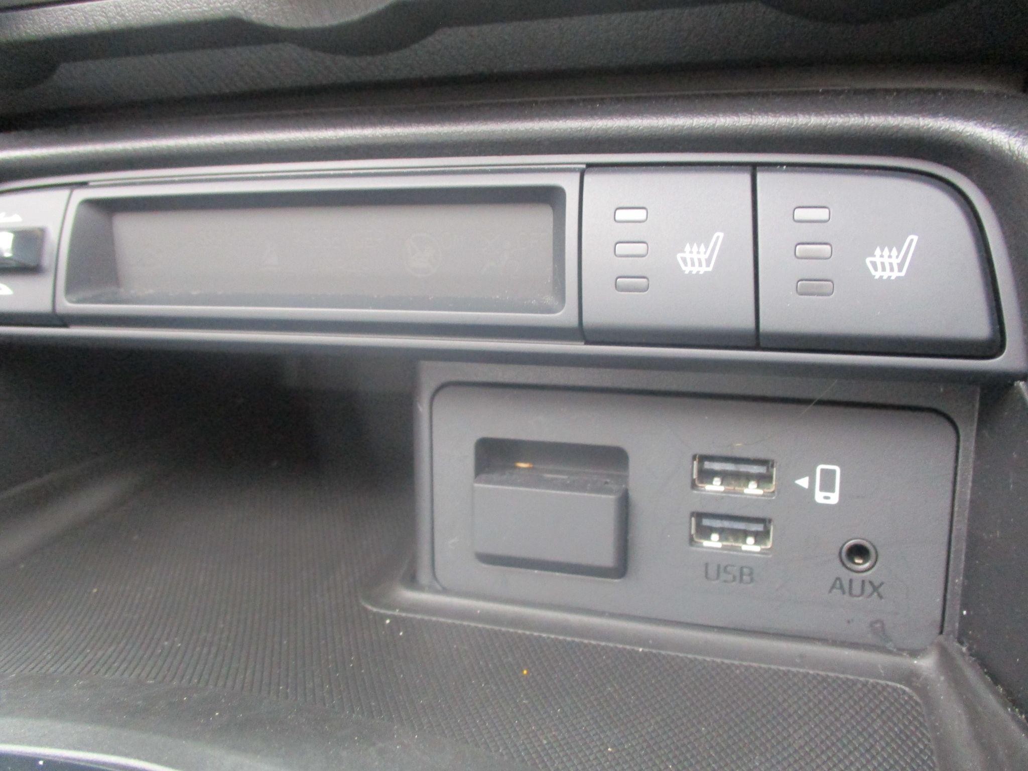 Mazda MX-5 RF Image 27