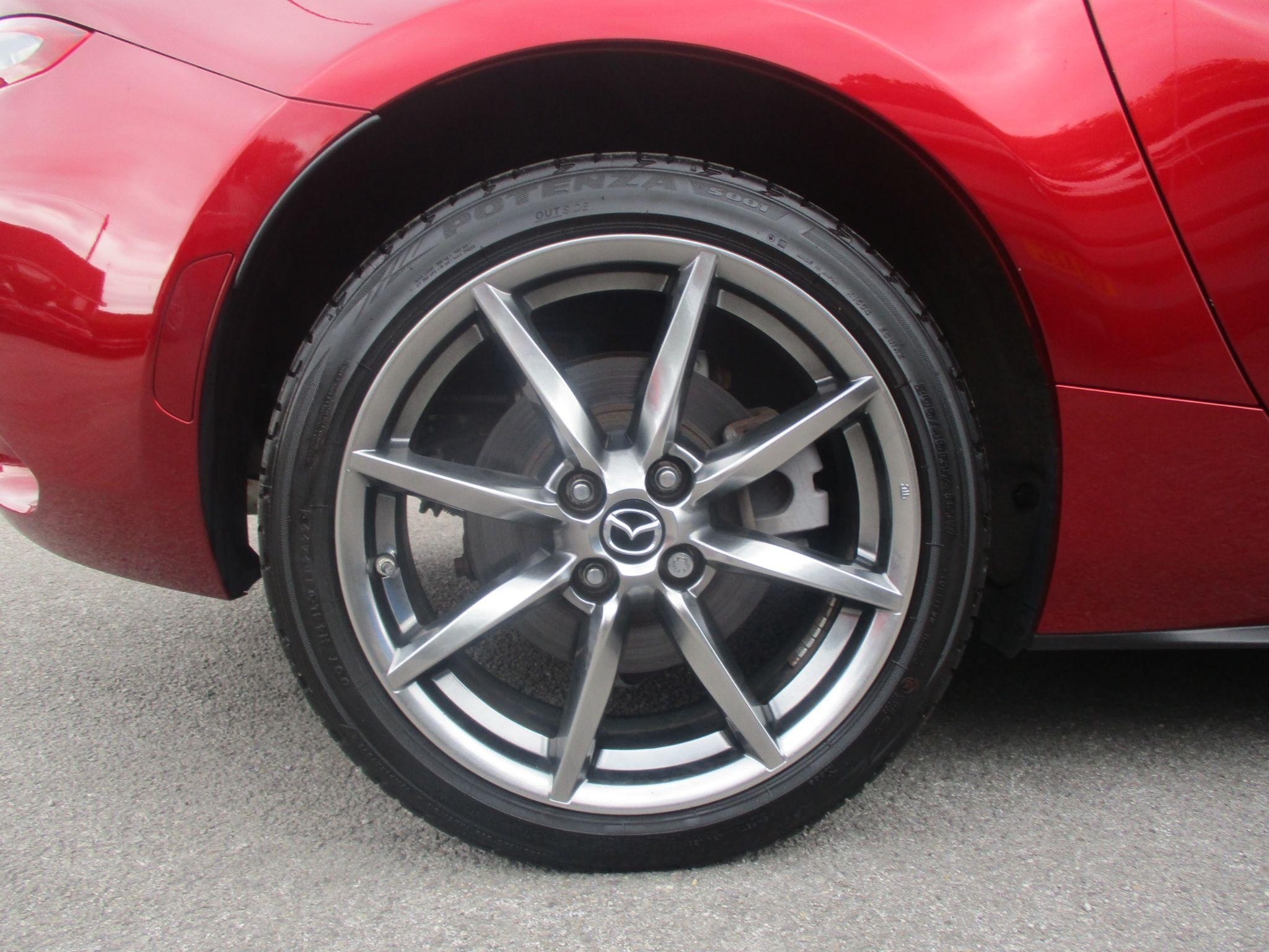 Mazda MX-5 RF Image 32