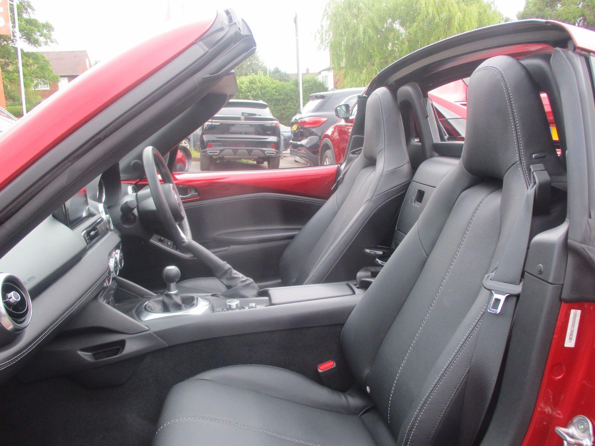 Mazda MX-5 RF Image 46