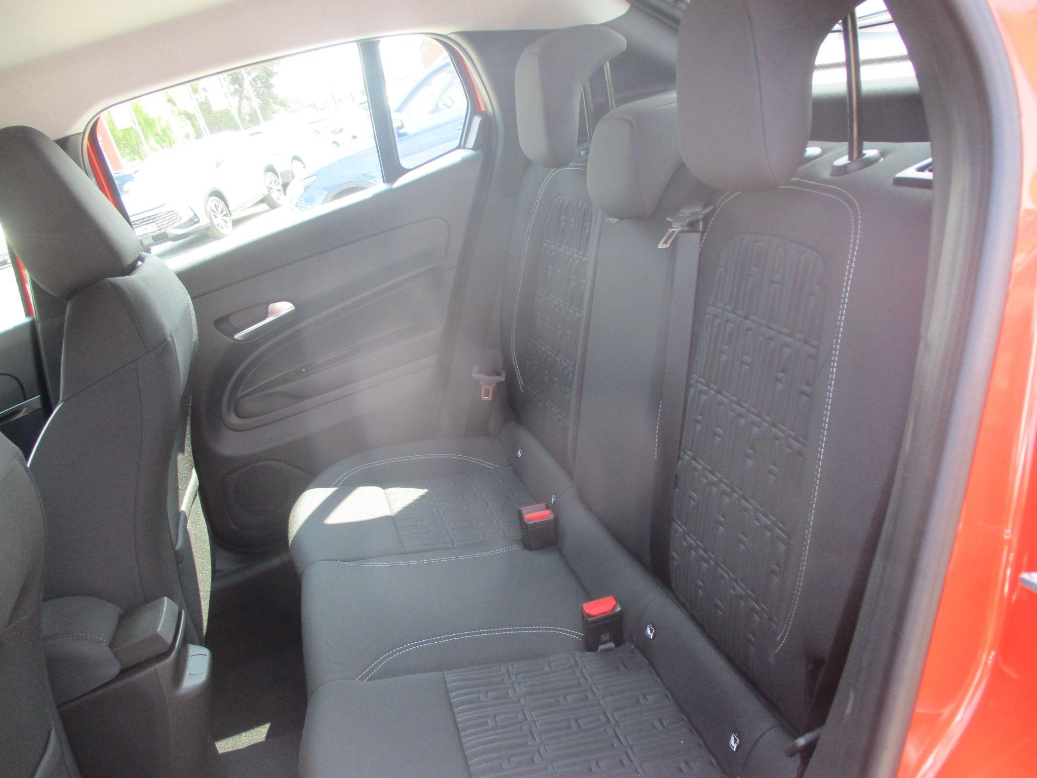 Fiat 600 Image 11