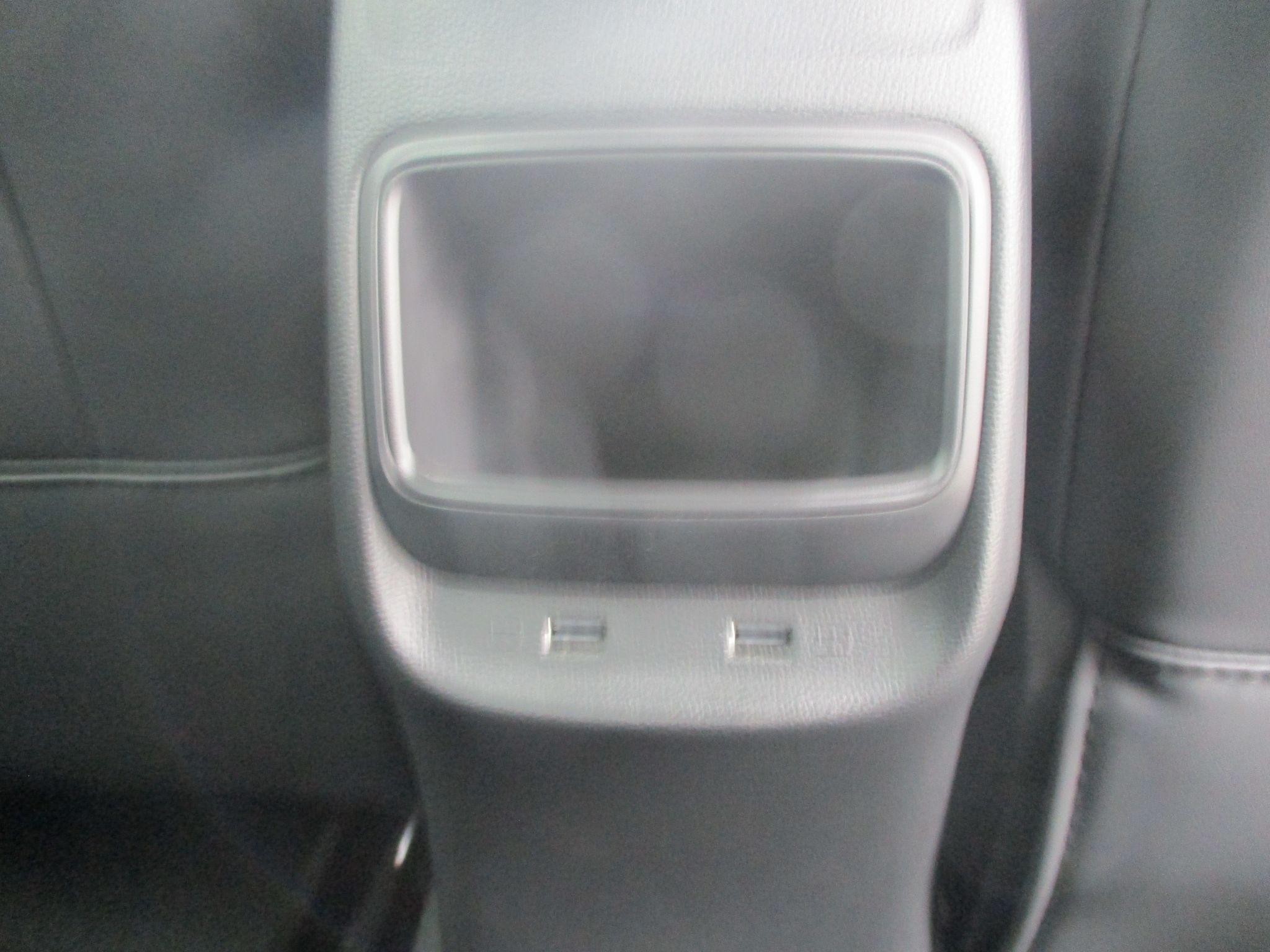 MG ZS Image 12