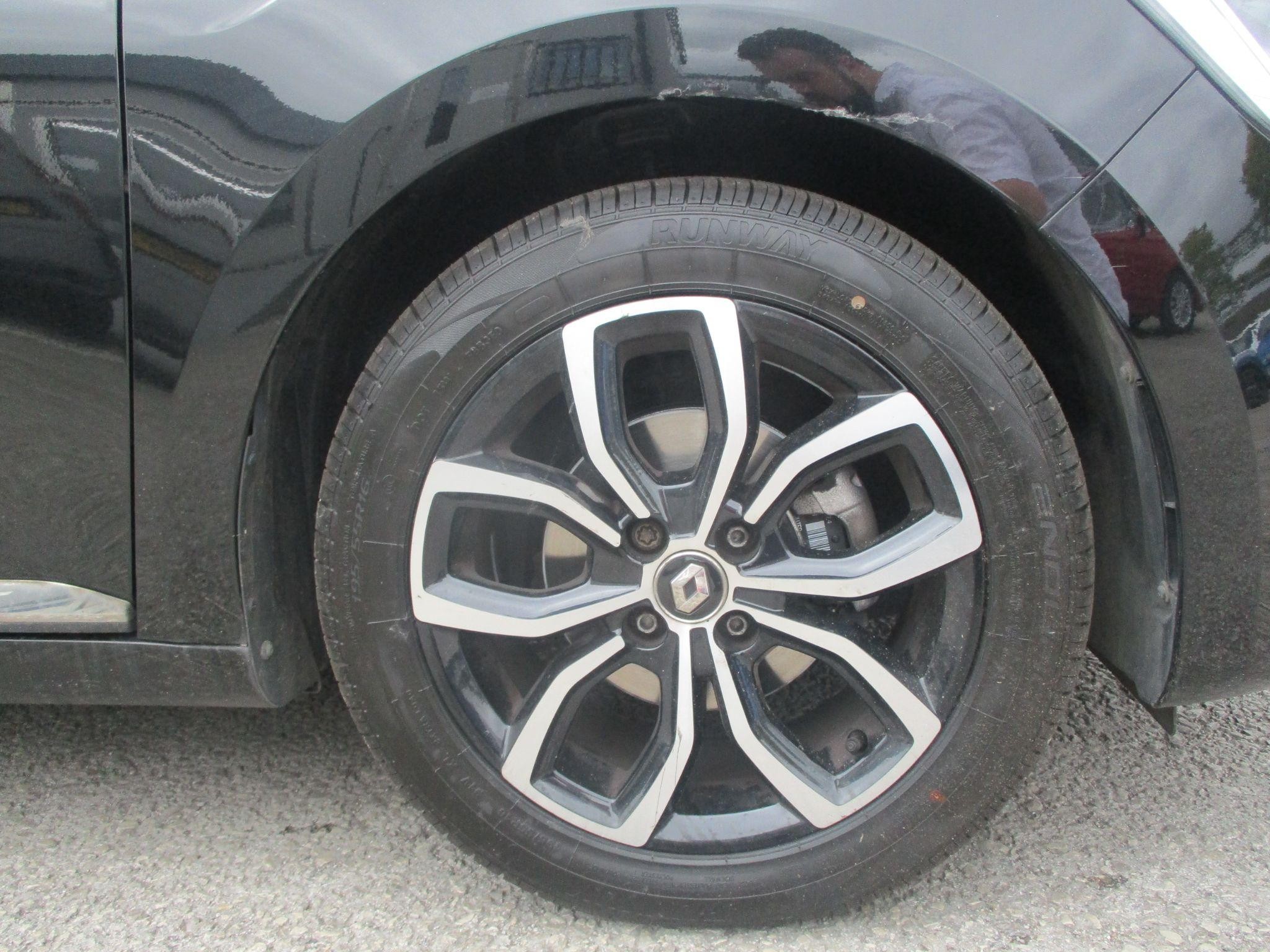 Renault Clio Image 15
