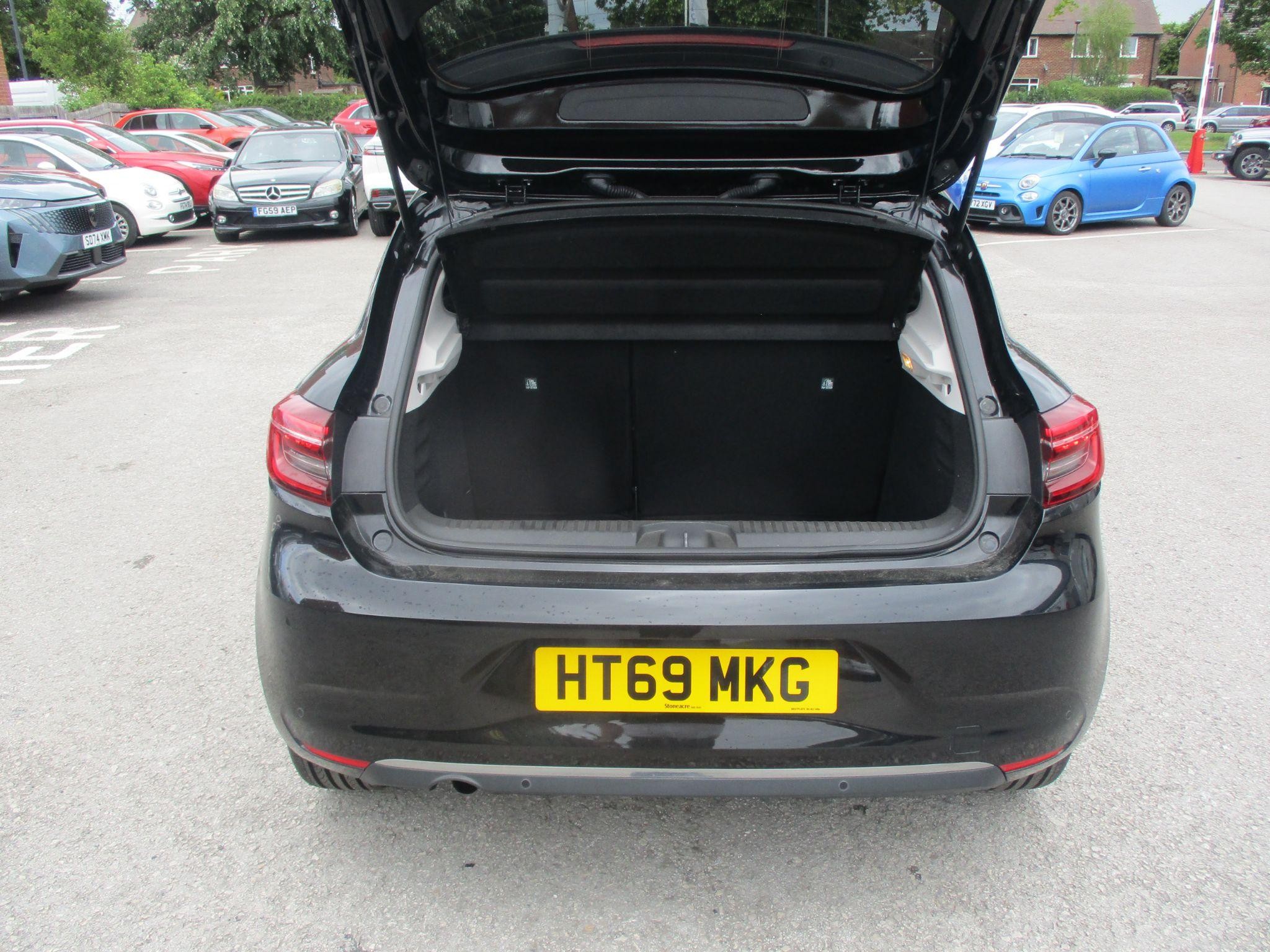 Renault Clio Image 22