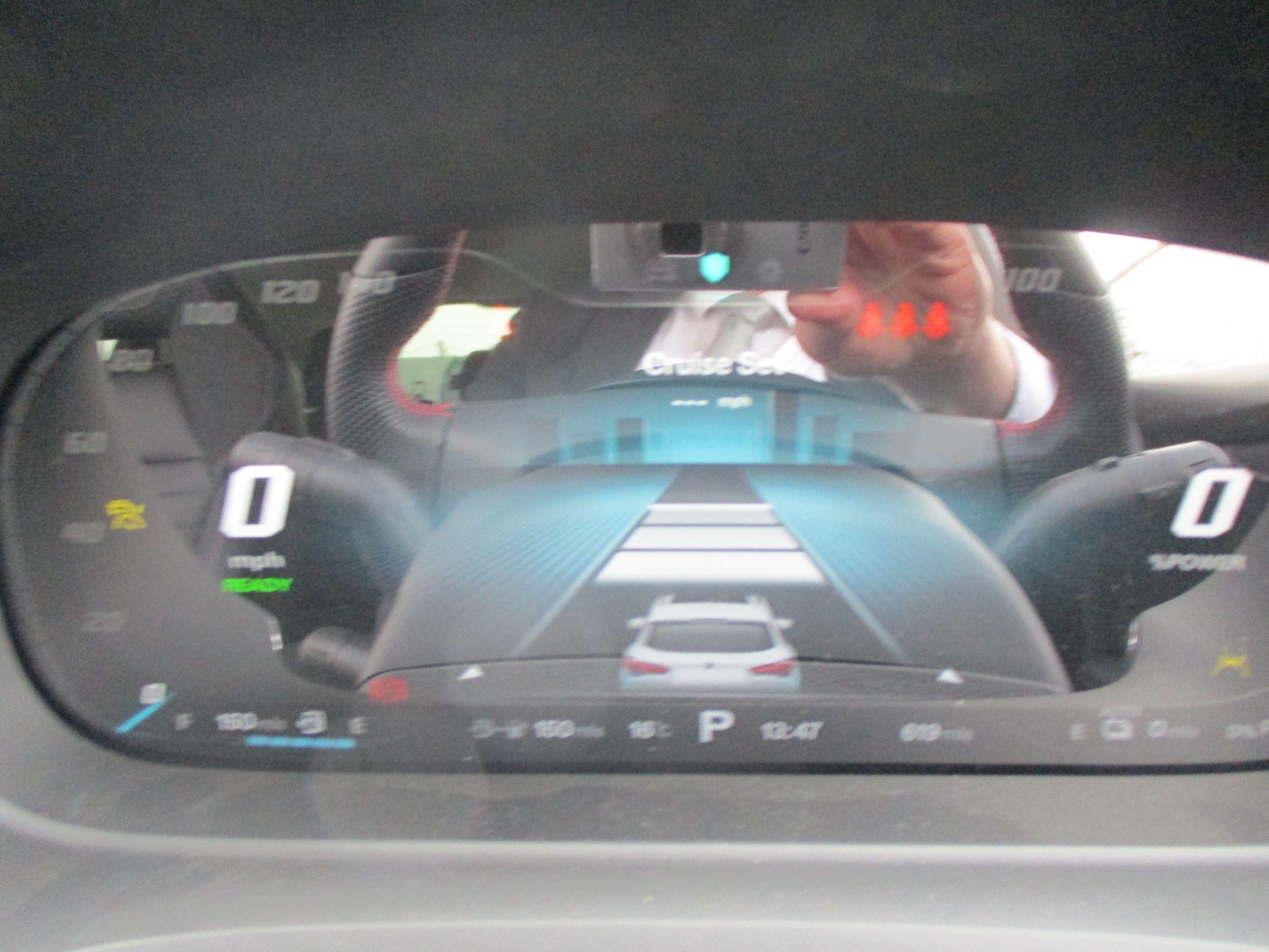 MG HS Plug-In Hybrid Image 17