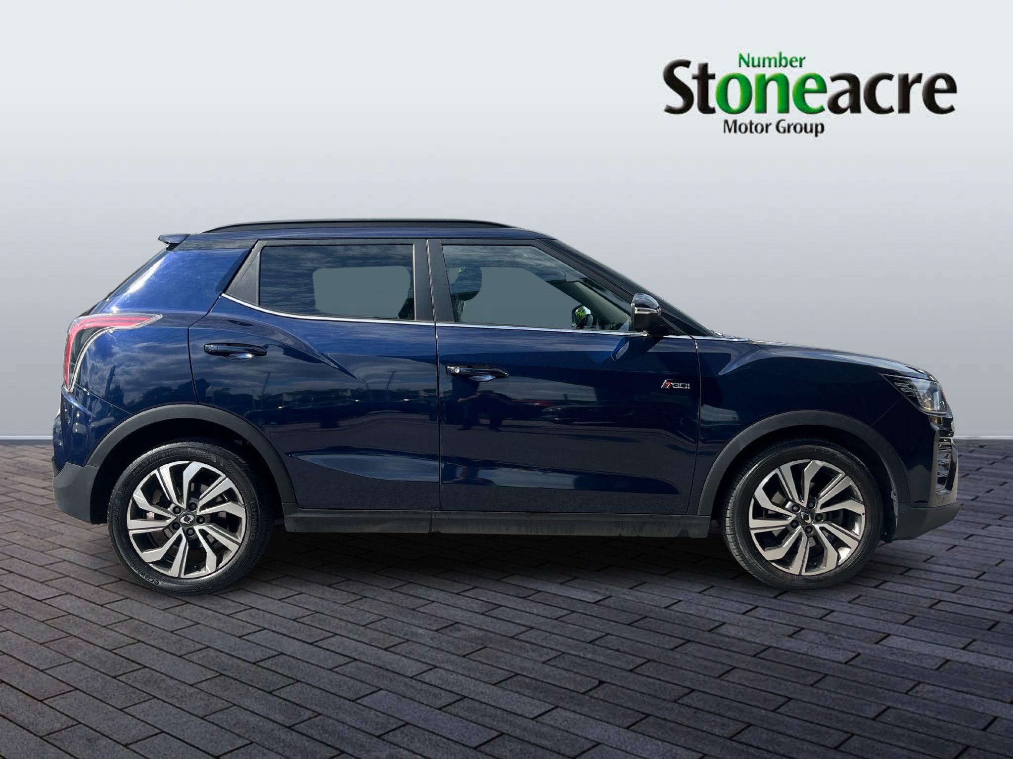 SSangyong Tivoli Image 2