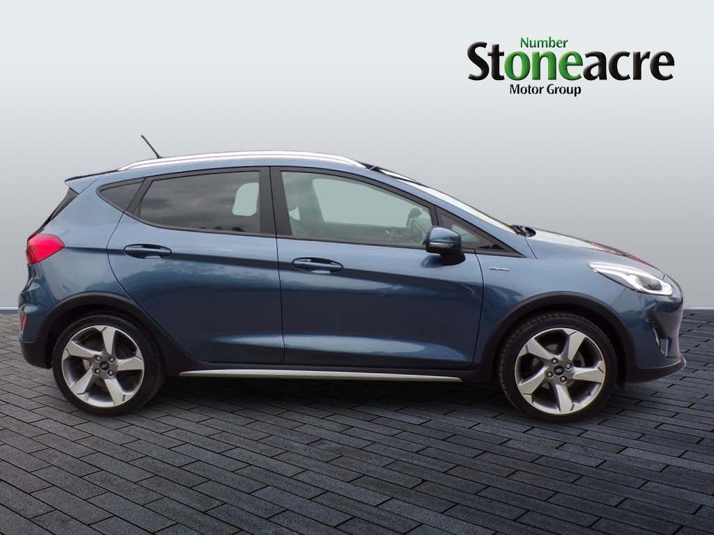 Ford Fiesta Image 2
