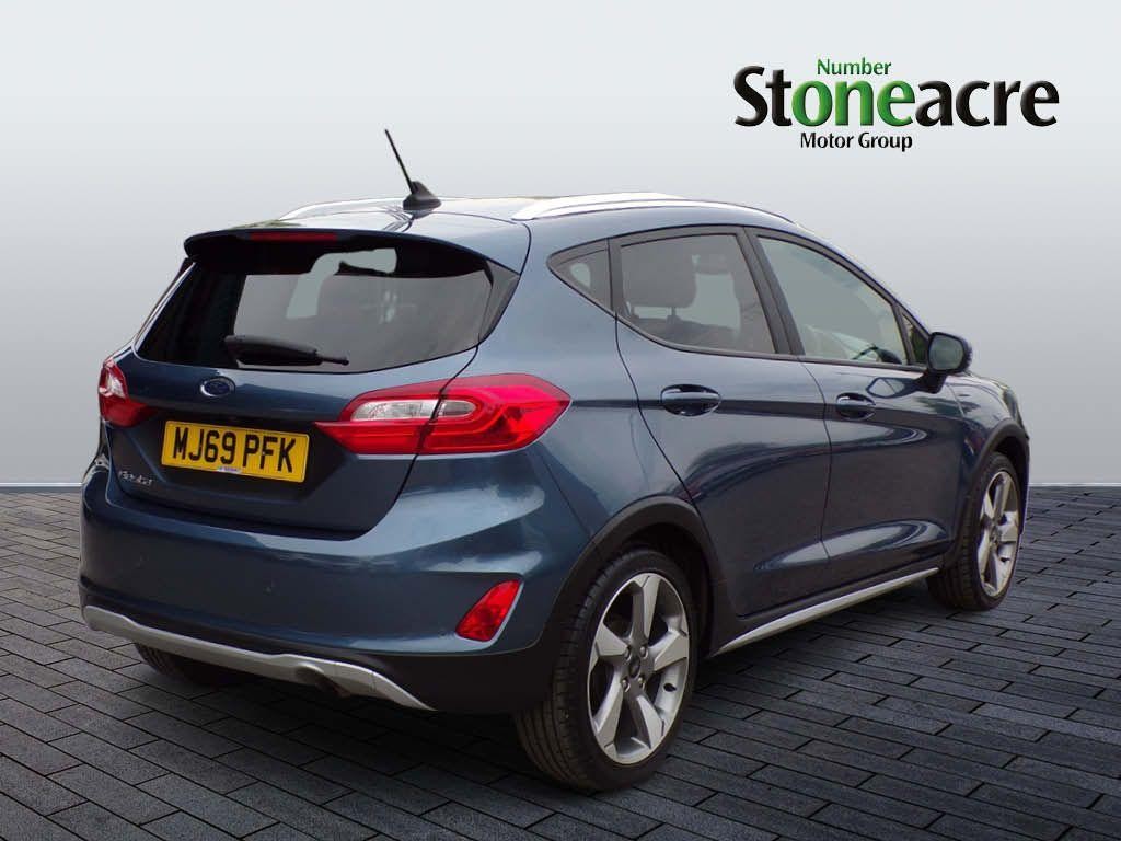 Ford Fiesta Image 3