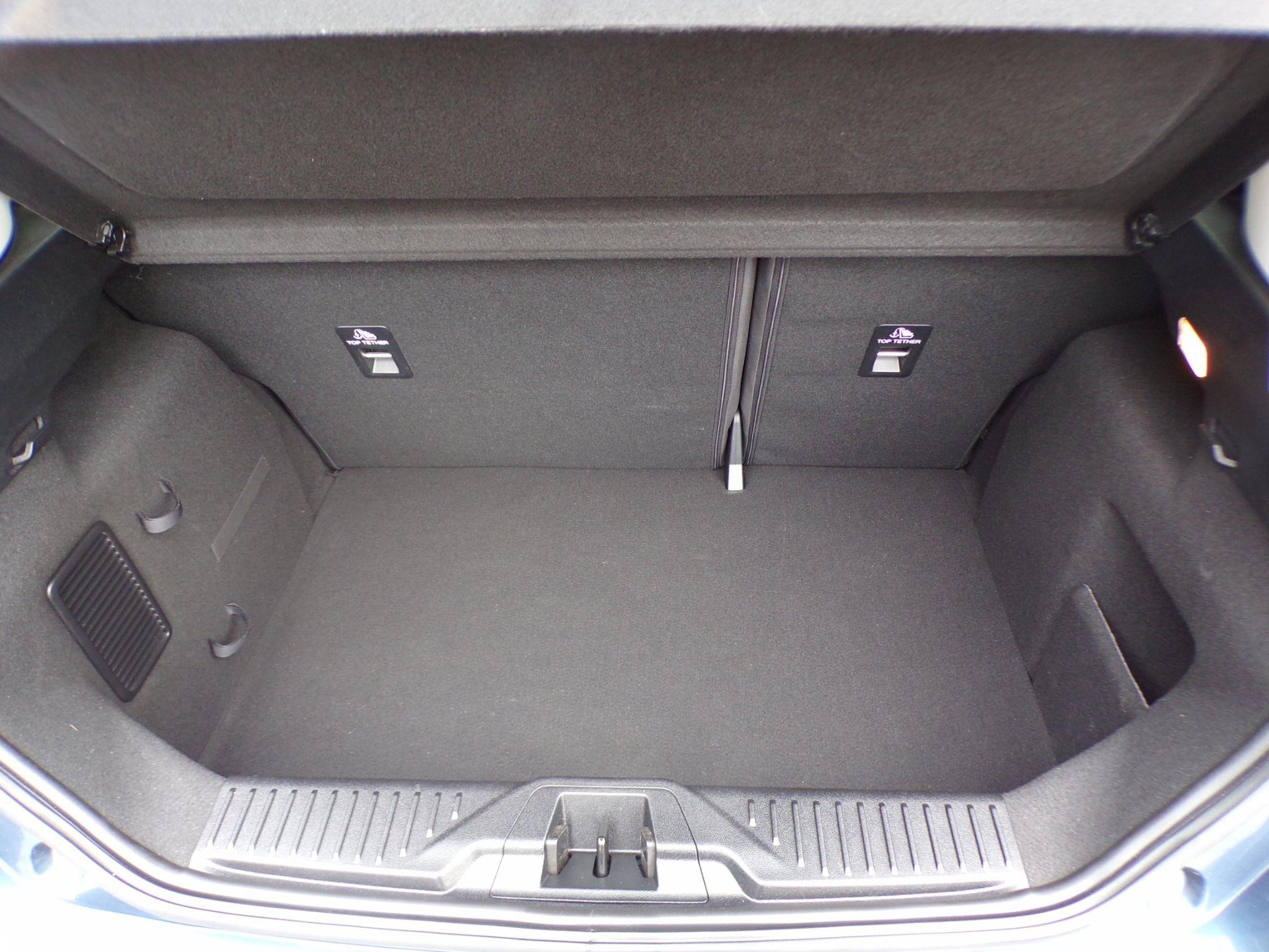 Ford Fiesta Image 13
