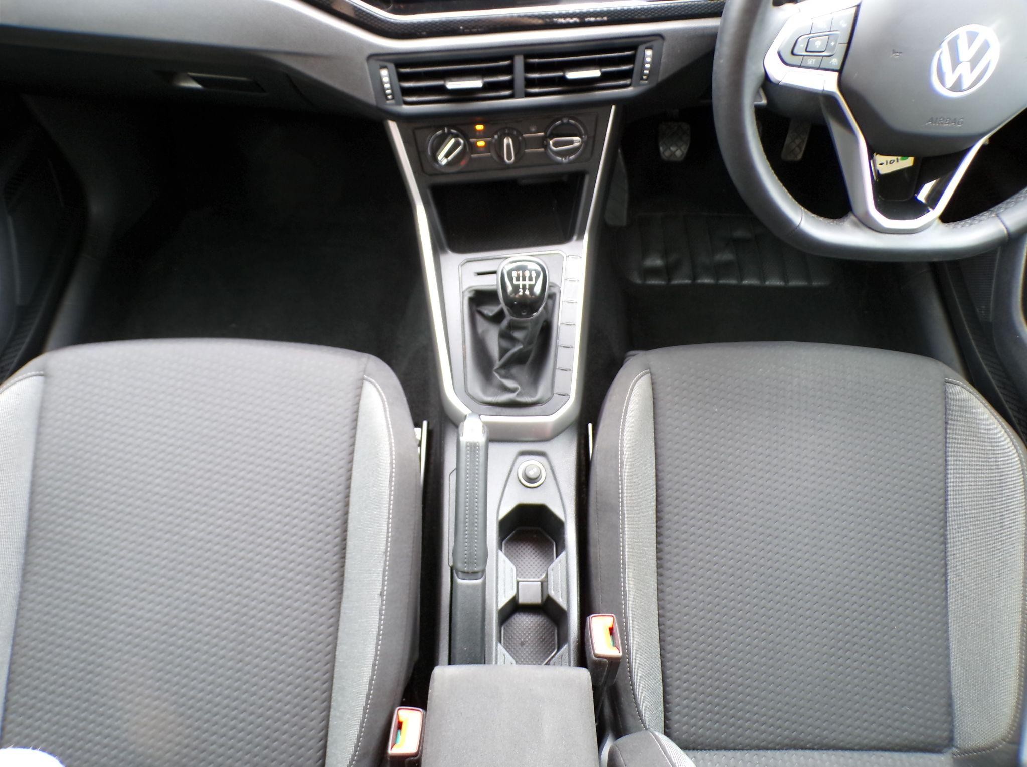 Volkswagen Polo Image 17