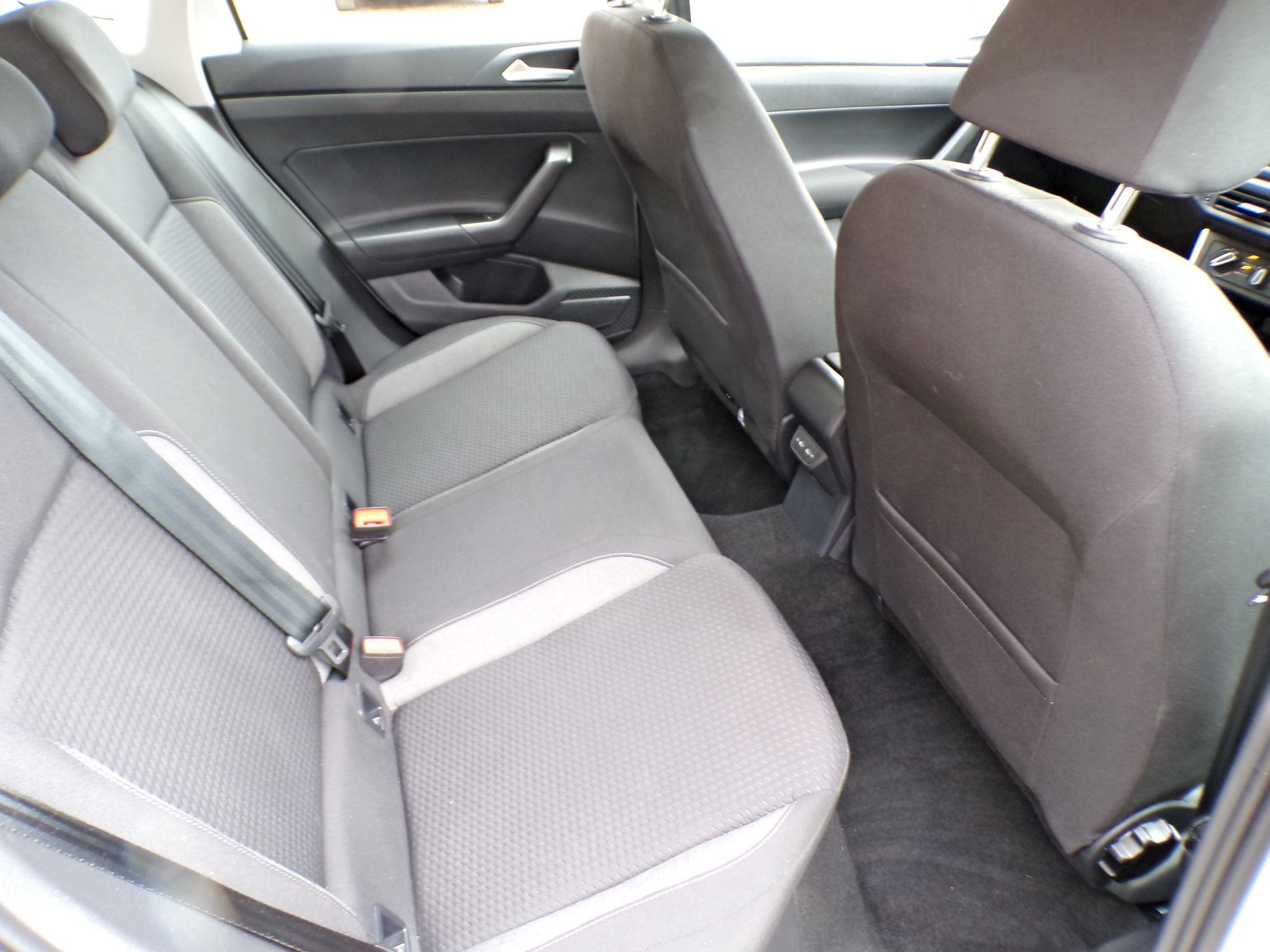 Volkswagen Polo Image 18