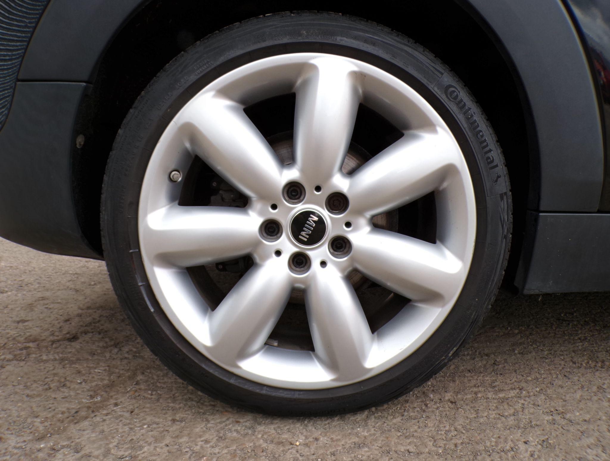 MINI Clubman Image 7