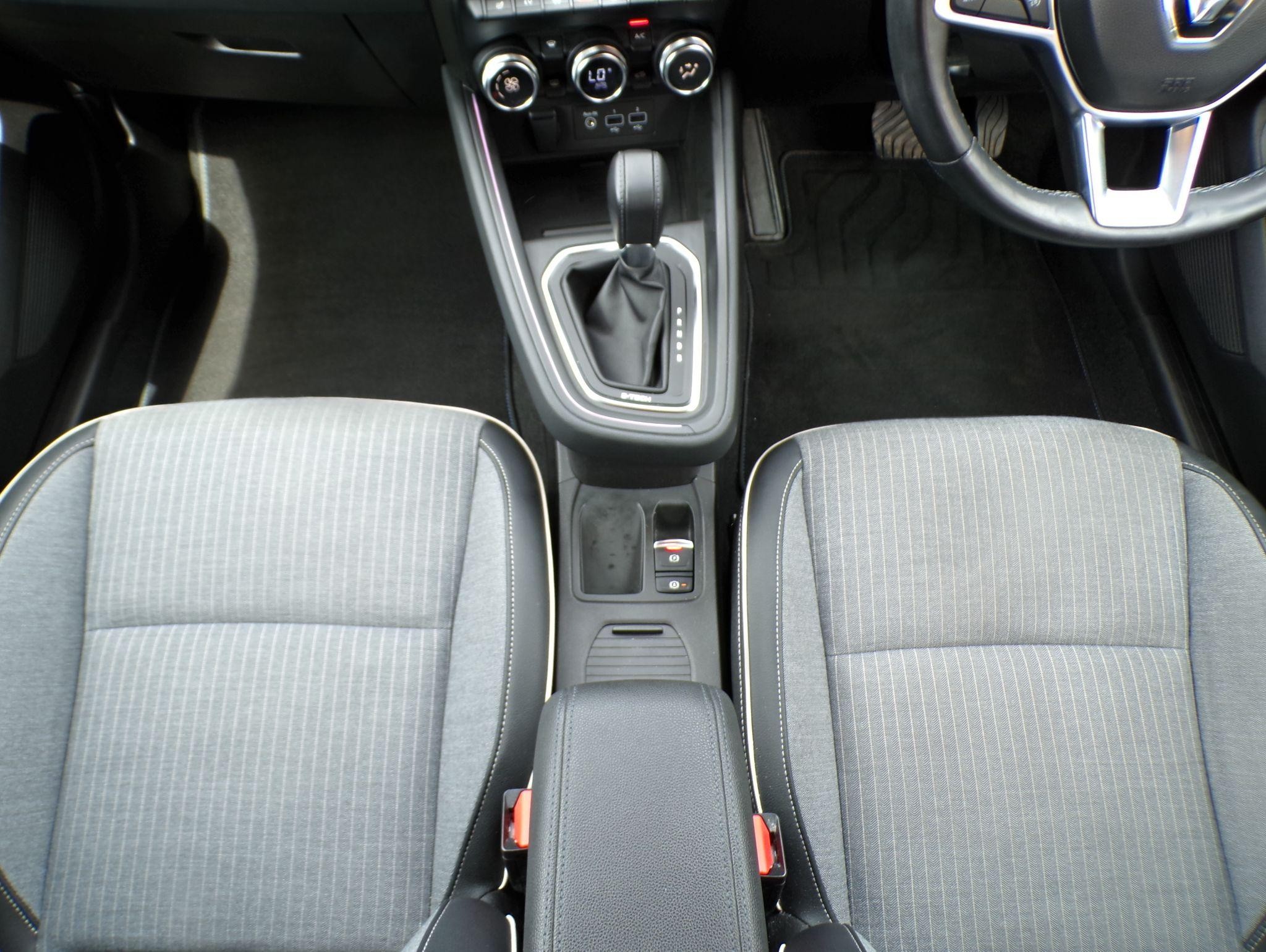 Renault Clio Image 18