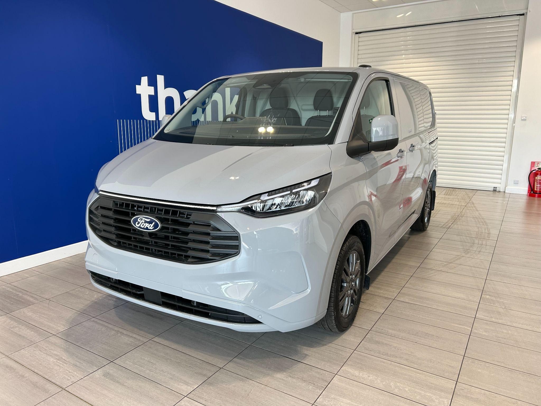 Ford Transit Custom Image 1