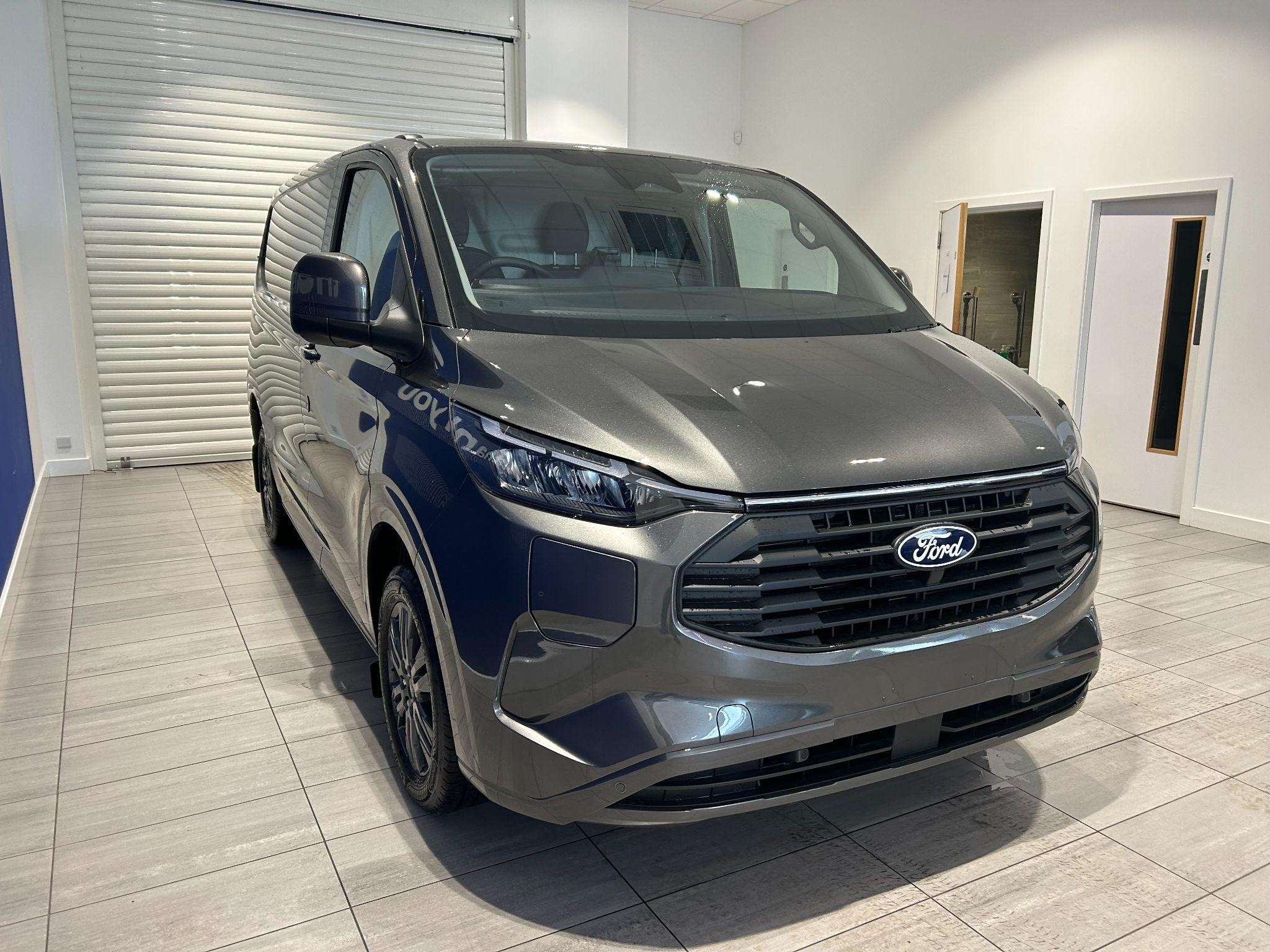 Ford Transit Custom Image 7