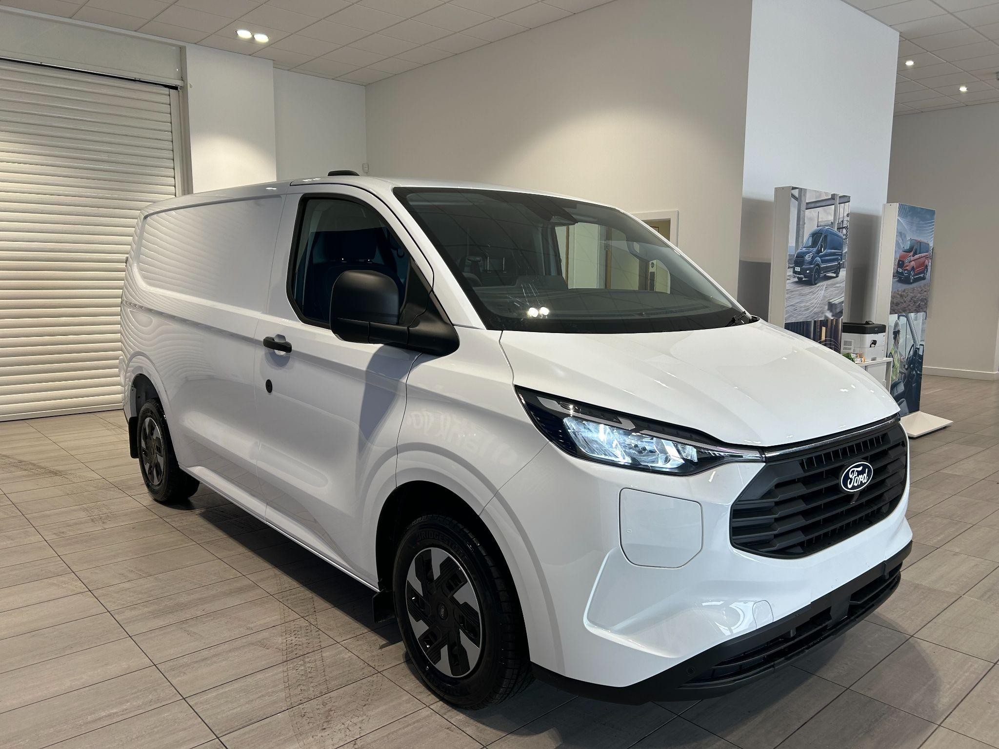 Ford Transit Custom Image 3