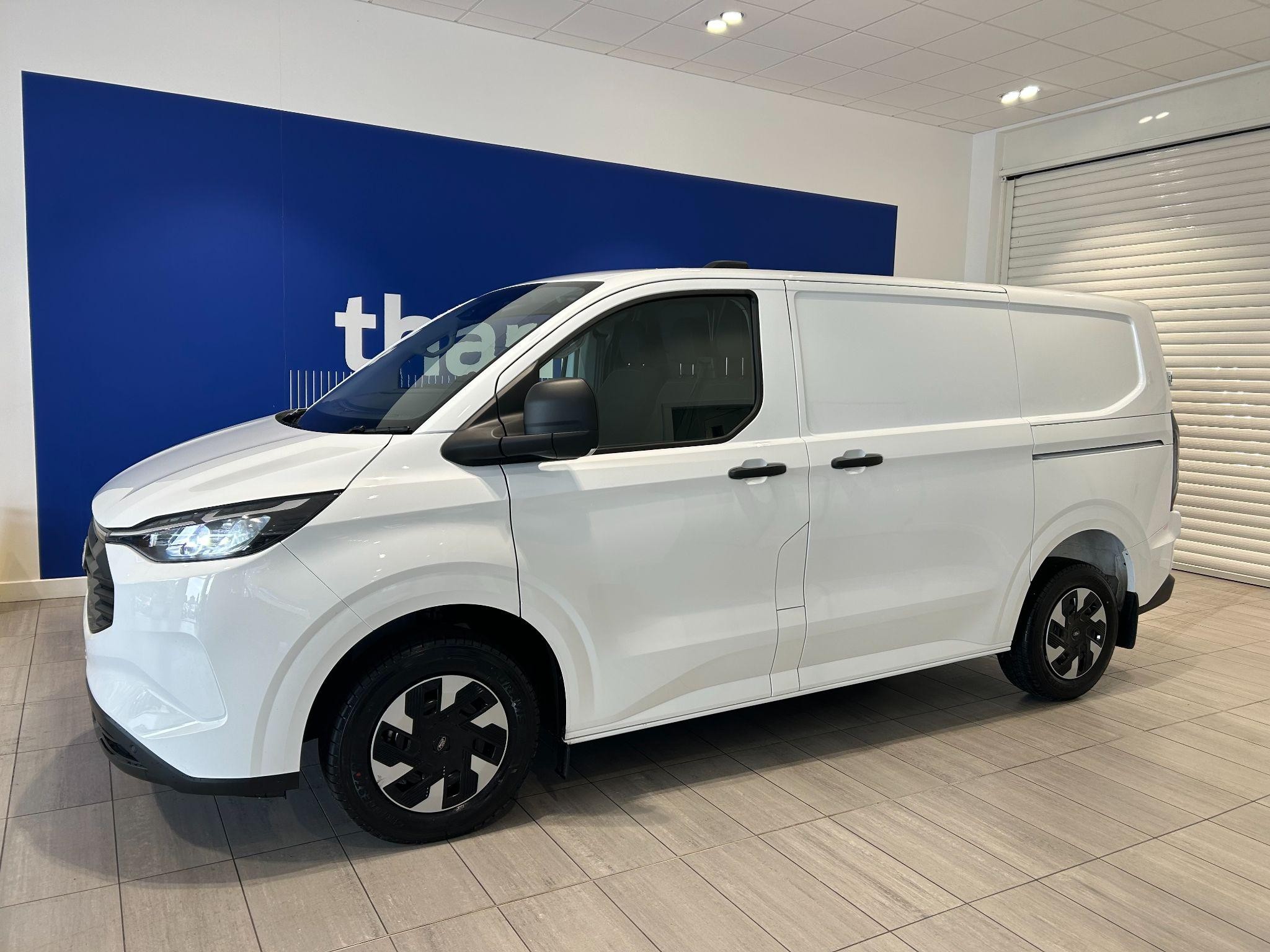 Ford Transit Custom Image 5