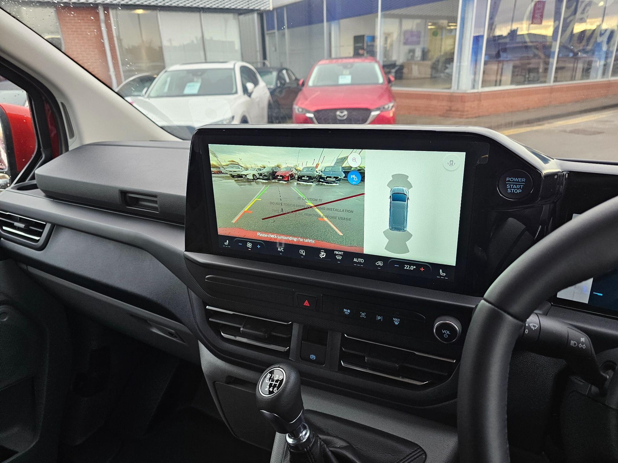 Ford Transit Custom Image 15