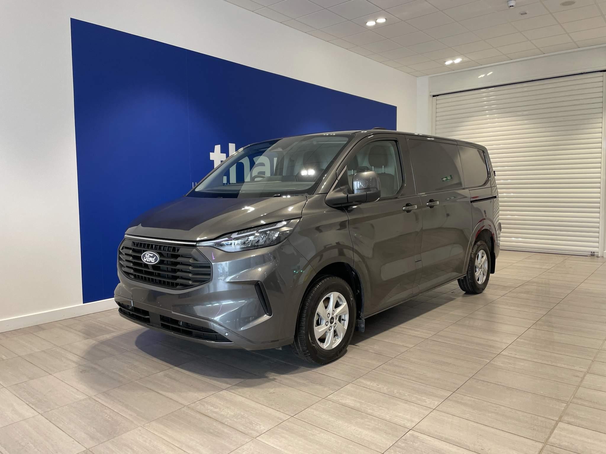 Ford Transit Custom Image 1