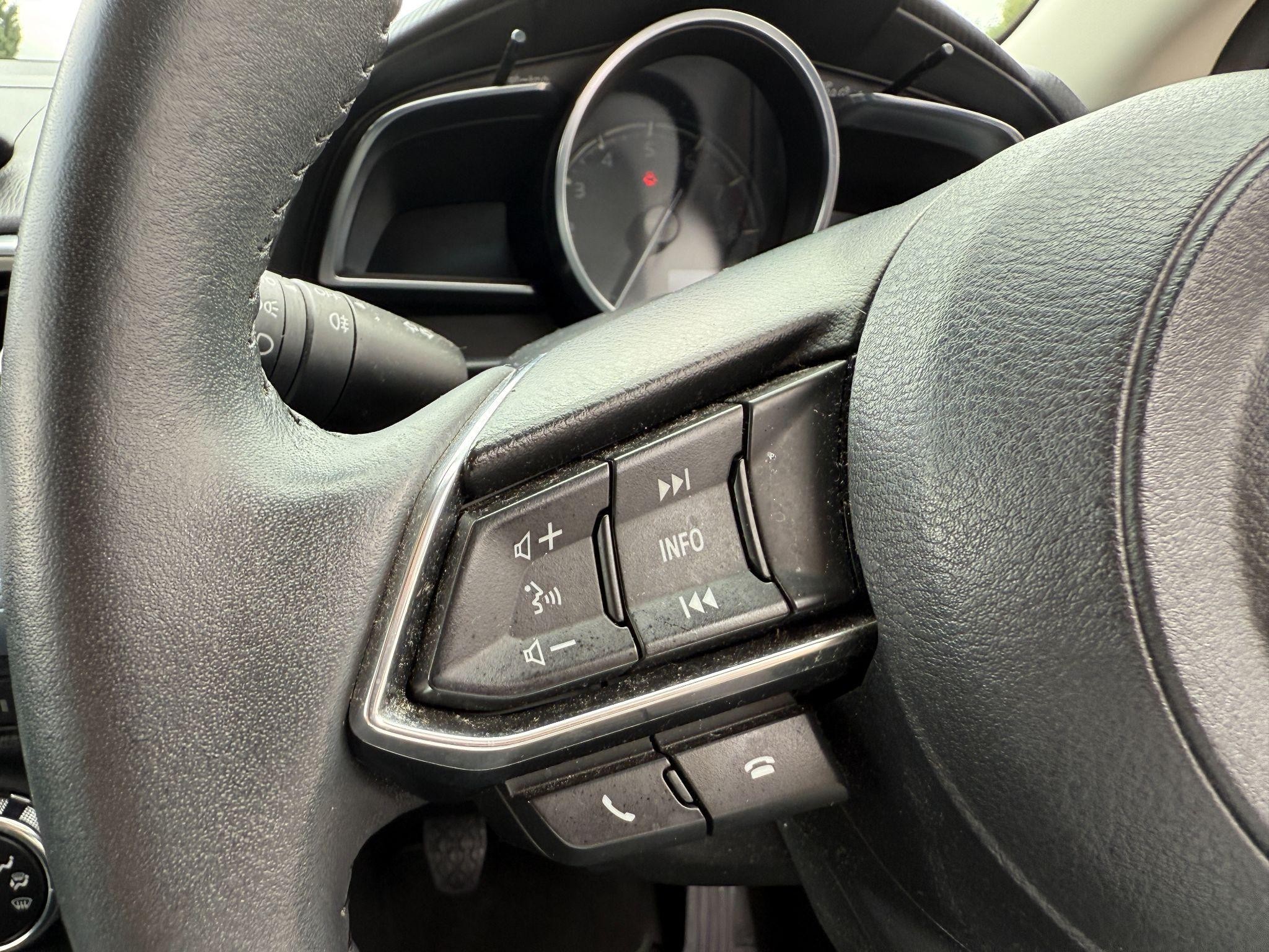 Mazda2 Image 18
