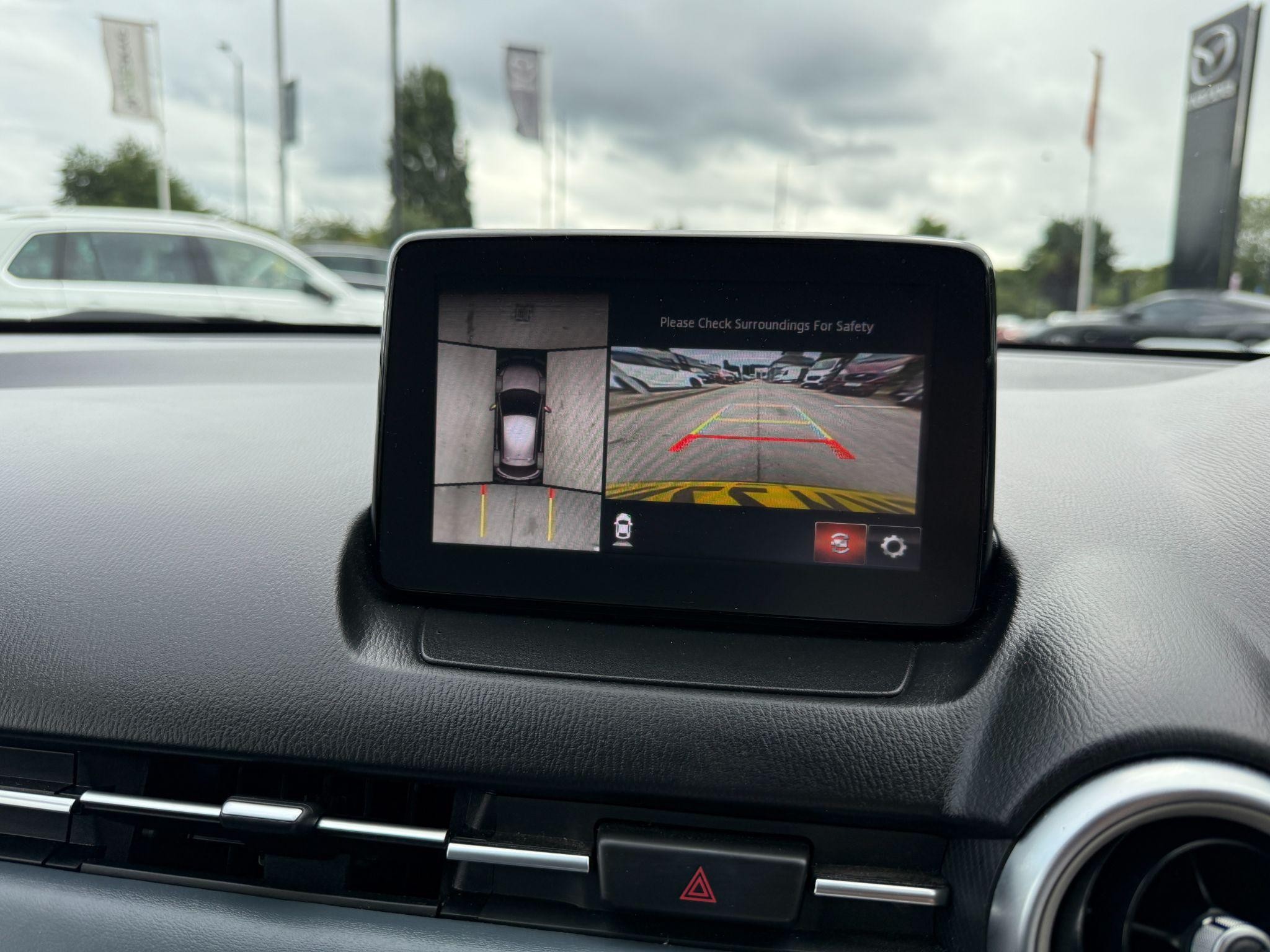Mazda2 Image 23