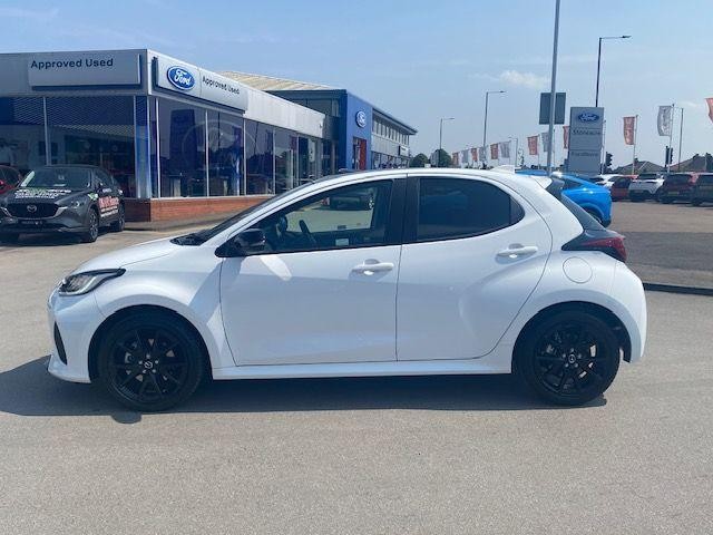 Mazda2 Hybrid Image 8