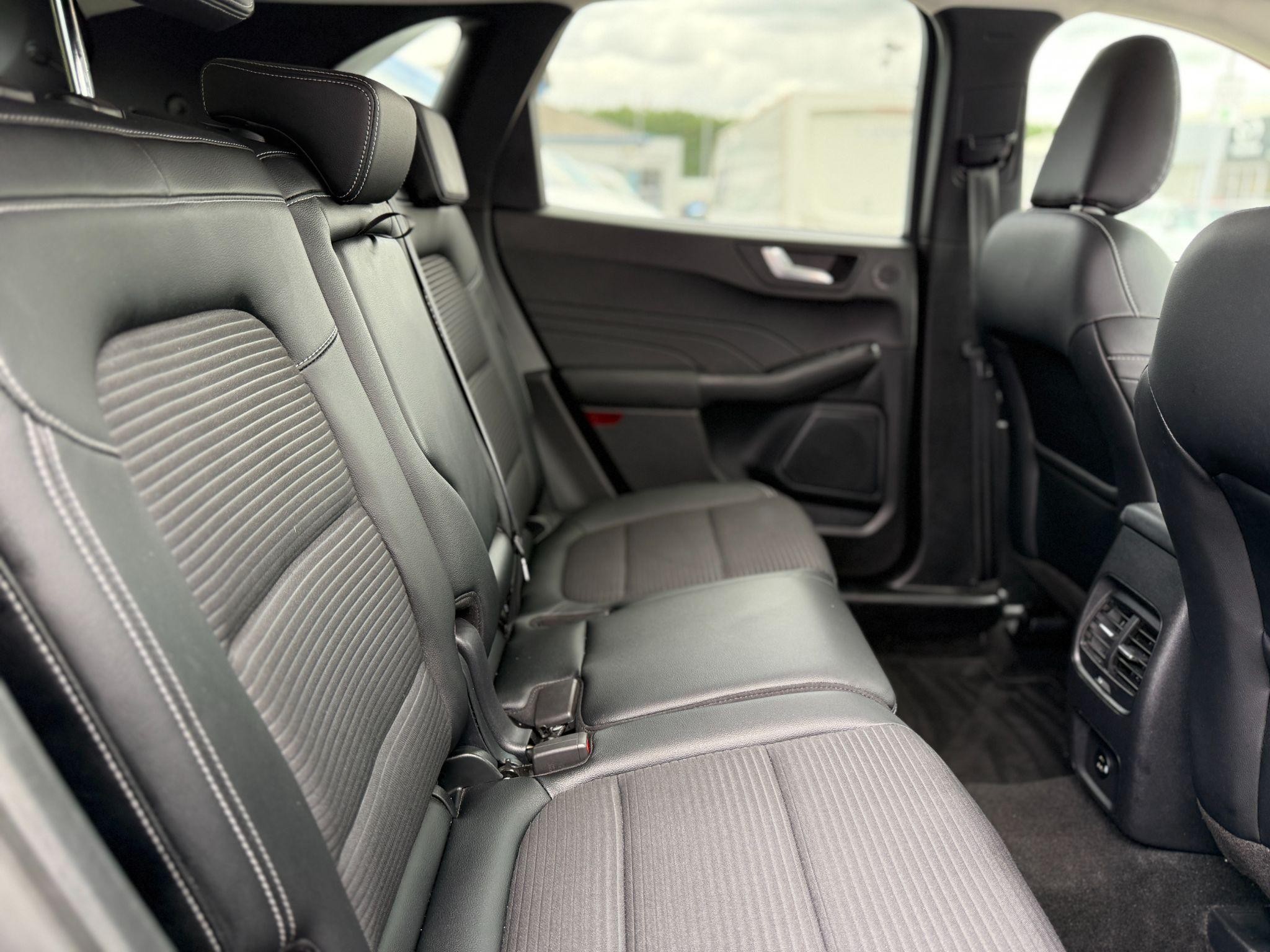 Ford Kuga Image 13