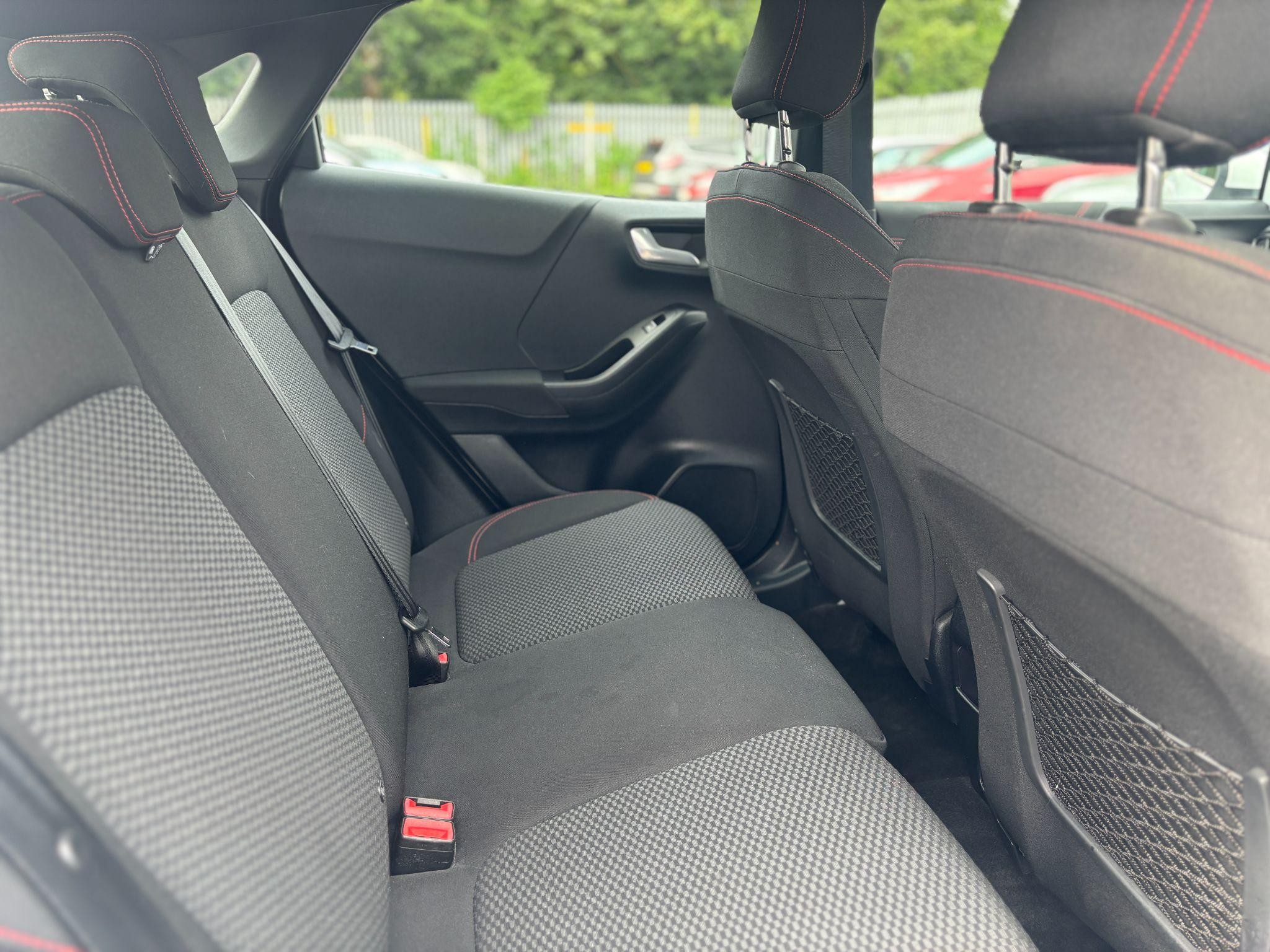 Ford Puma Image 12