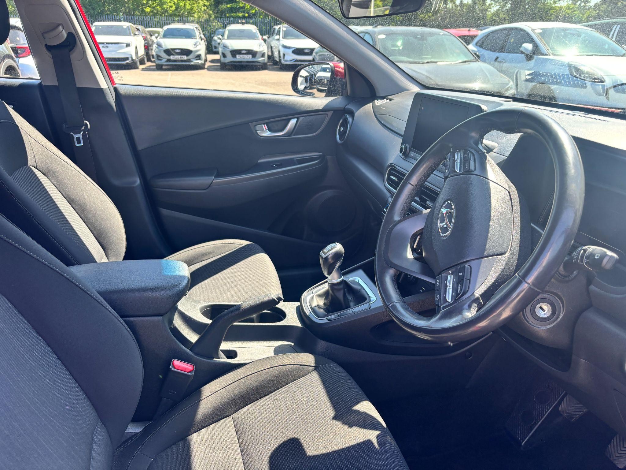 Hyundai KONA Image 9