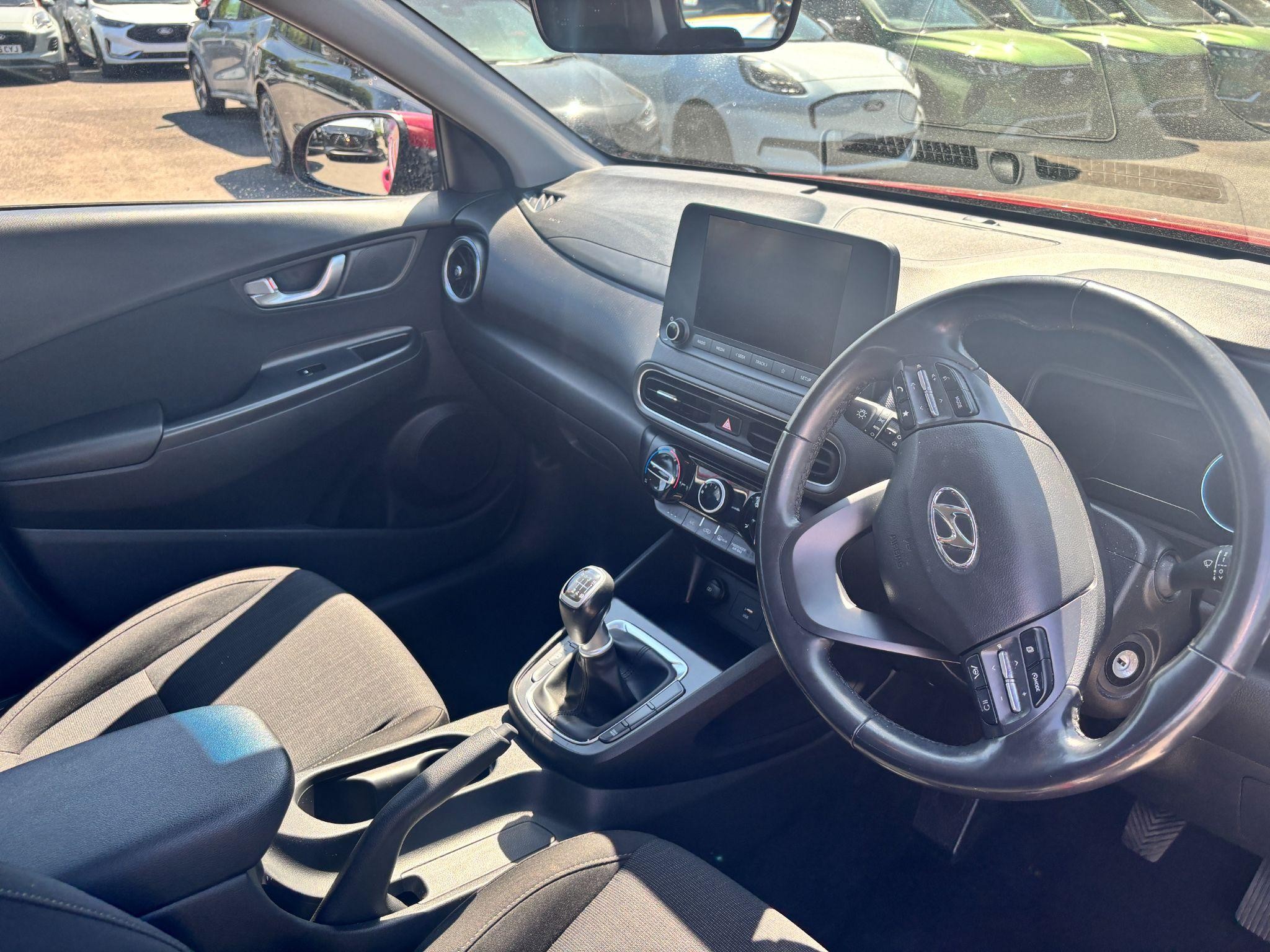 Hyundai KONA Image 10