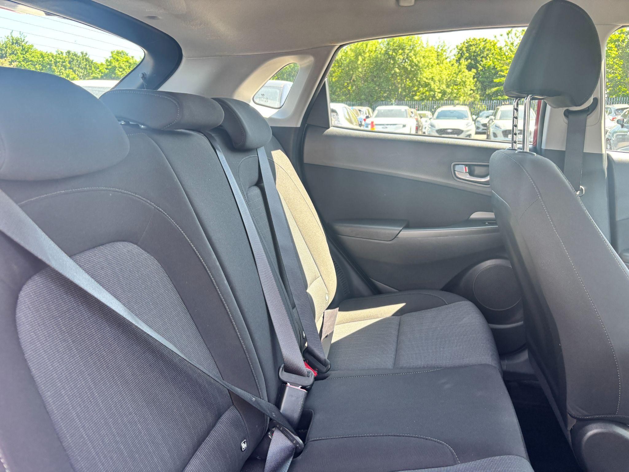 Hyundai KONA Image 14