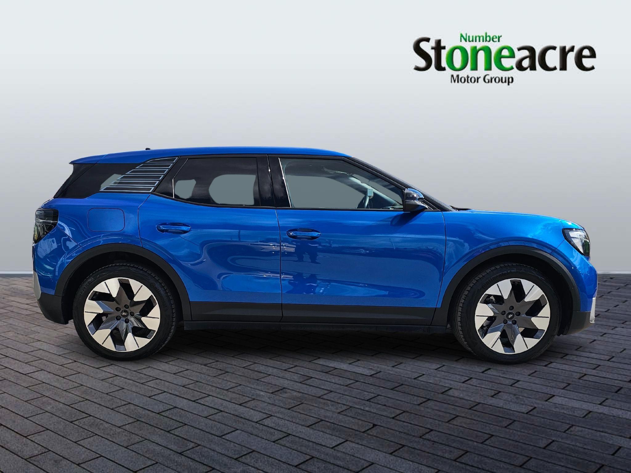 Ford Explorer Image 4