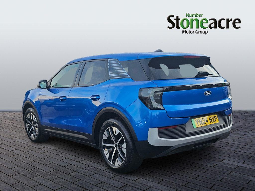 Ford Explorer Image 7