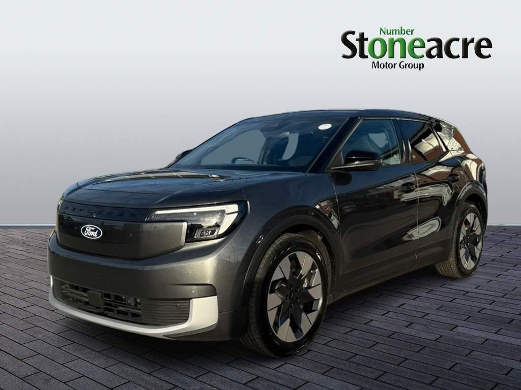 Ford Explorer Image 3