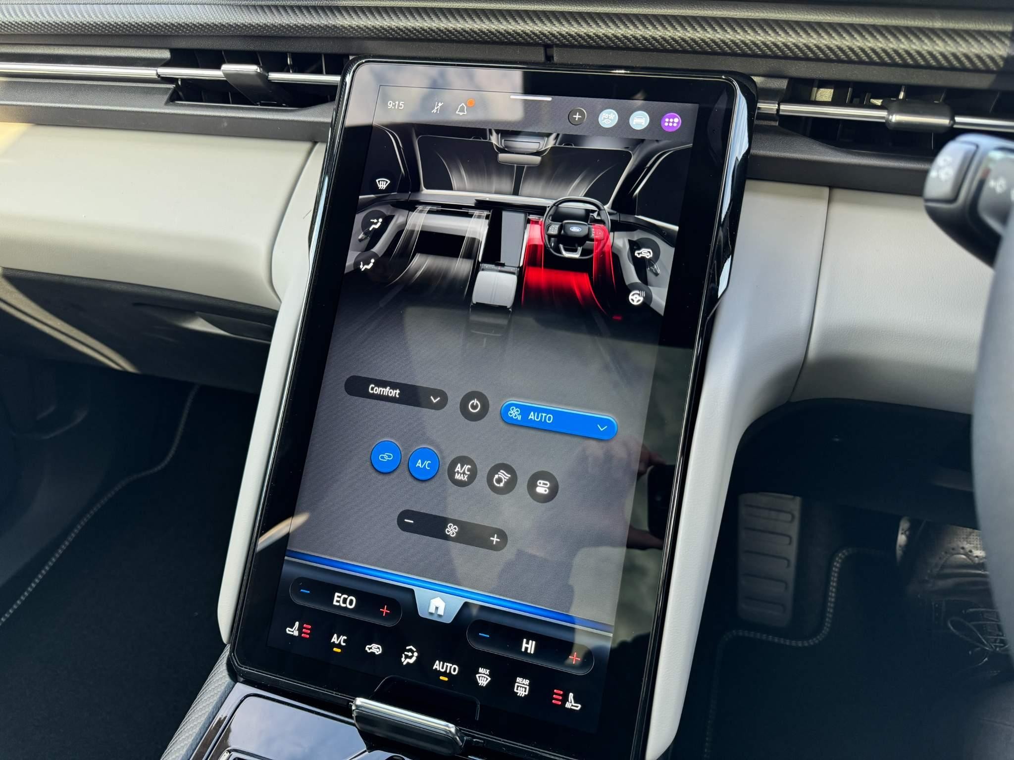 Ford Explorer Image 22