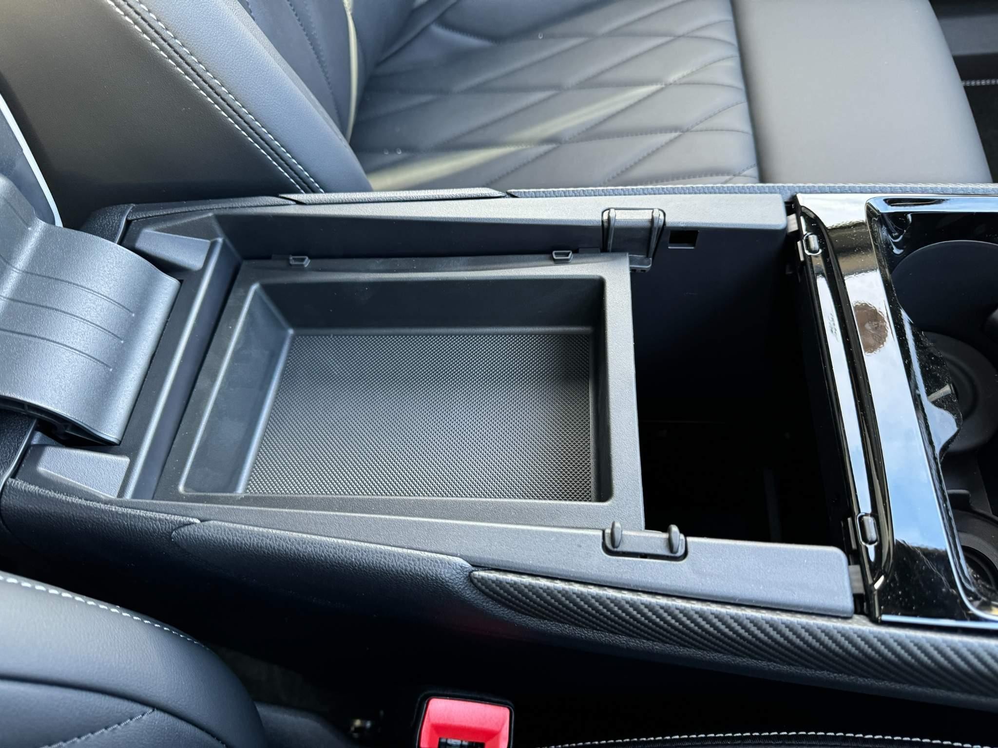 Ford Explorer Image 23