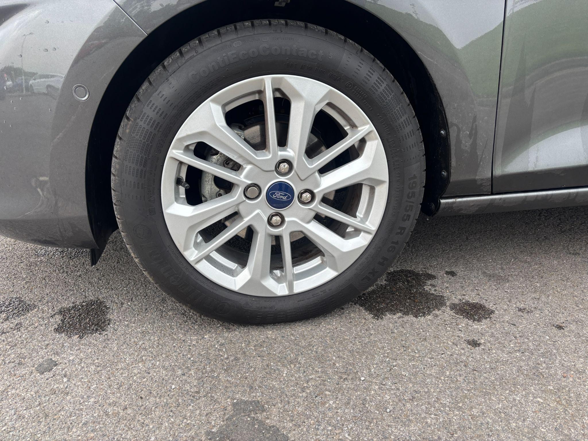 Ford Fiesta Image 33