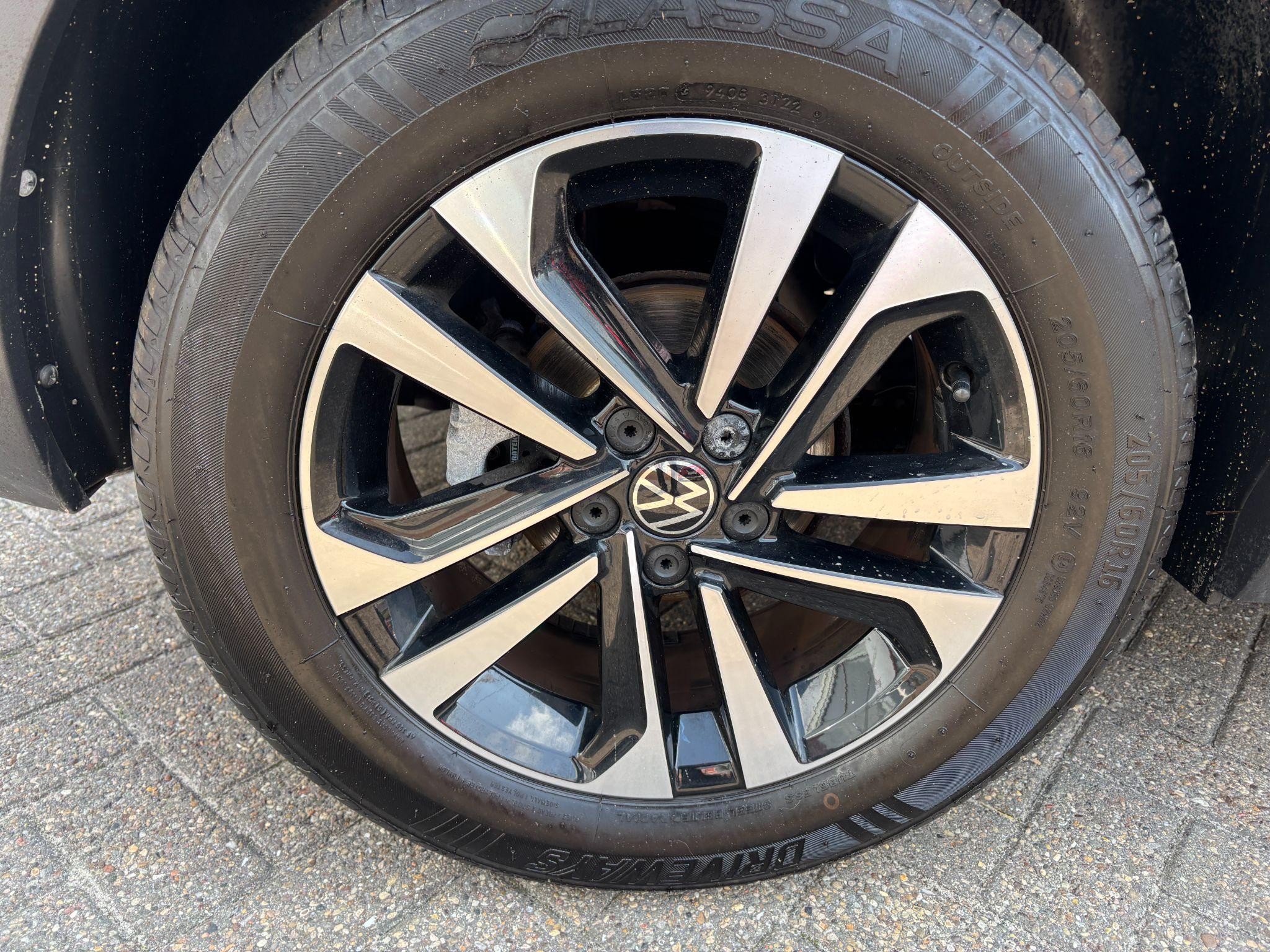 Volkswagen T-Cross Image 33